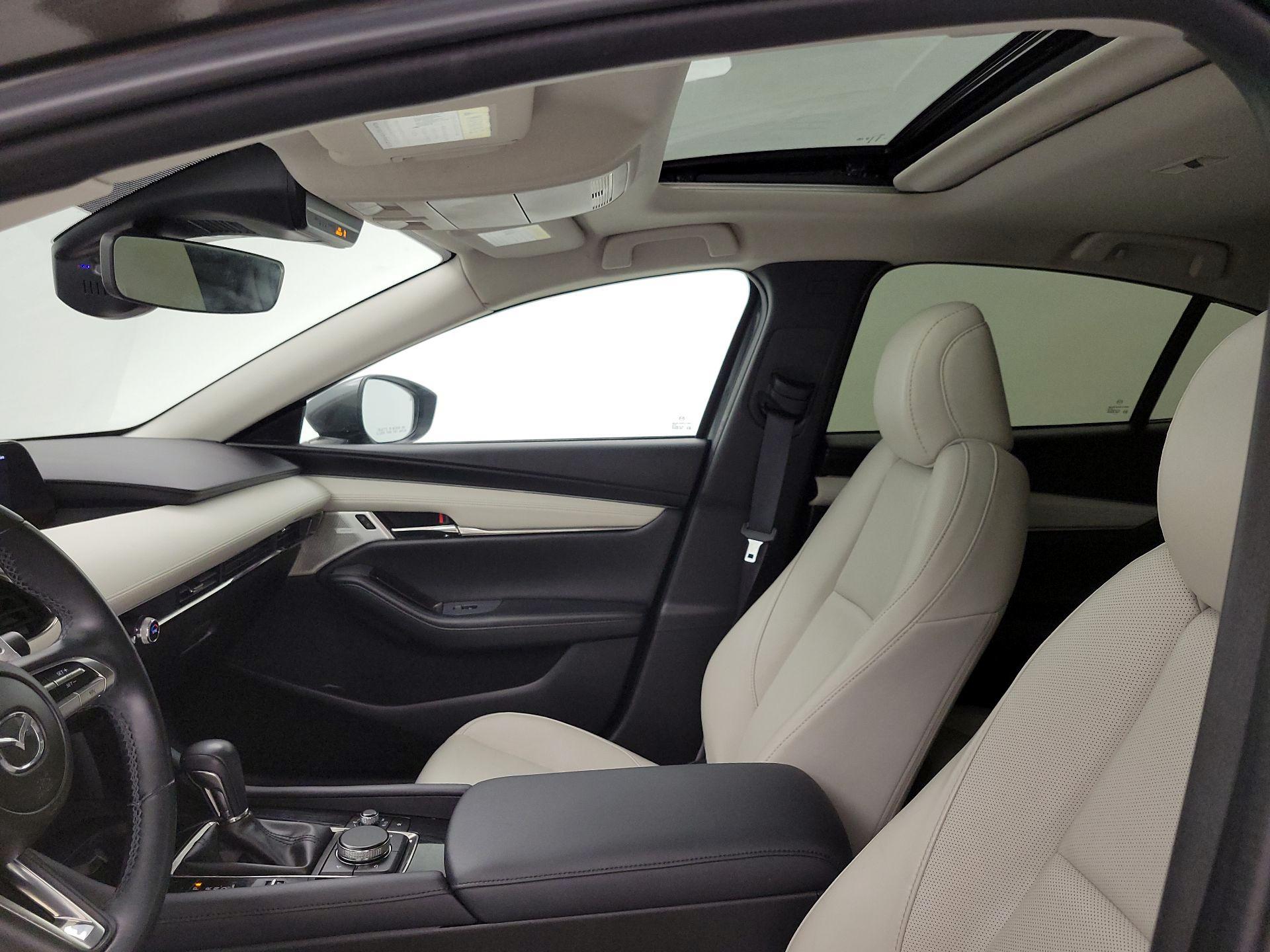 Thumbnail: 2022 Mazda Mazda3 - 20