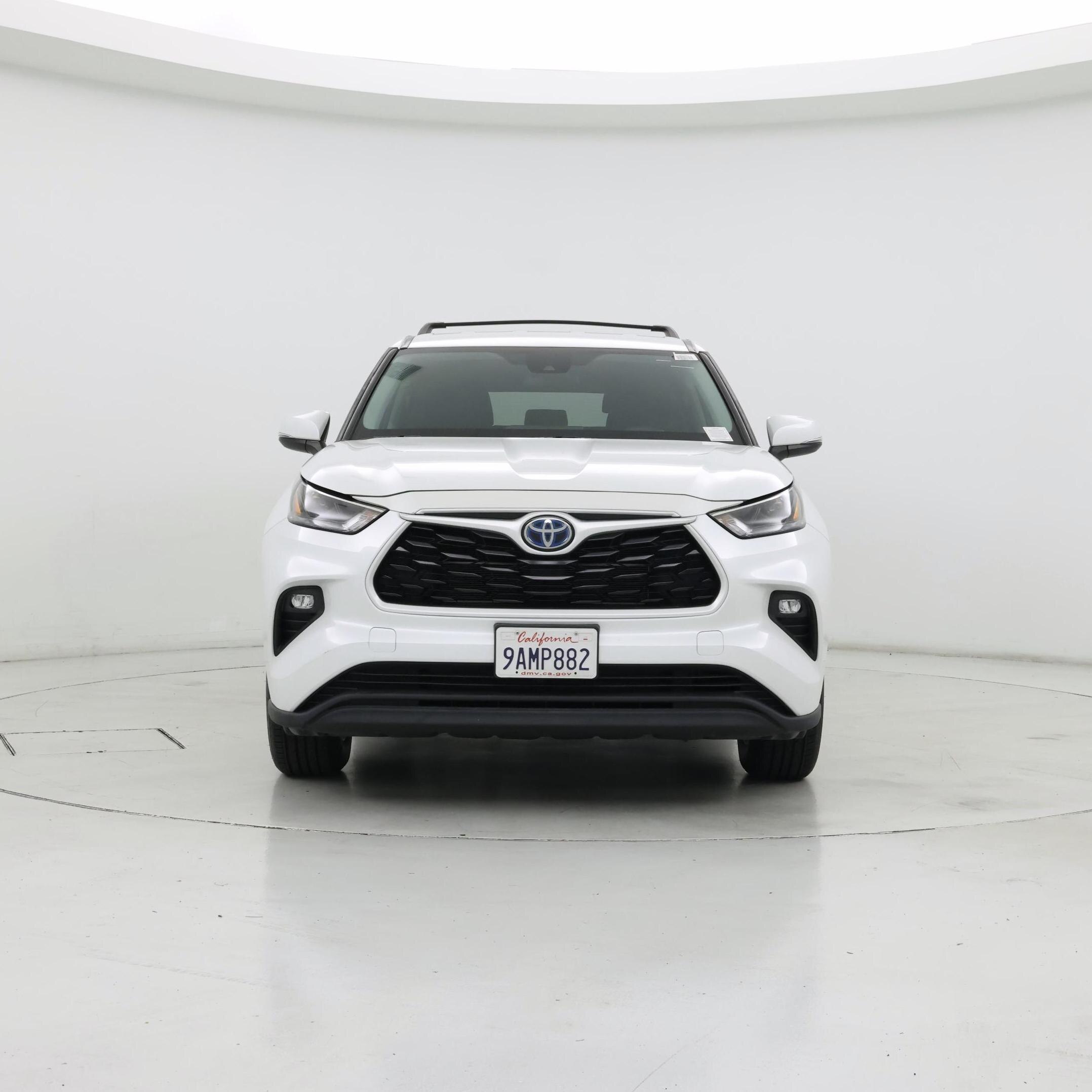 Thumbnail: 2022 Toyota Highlander - 5