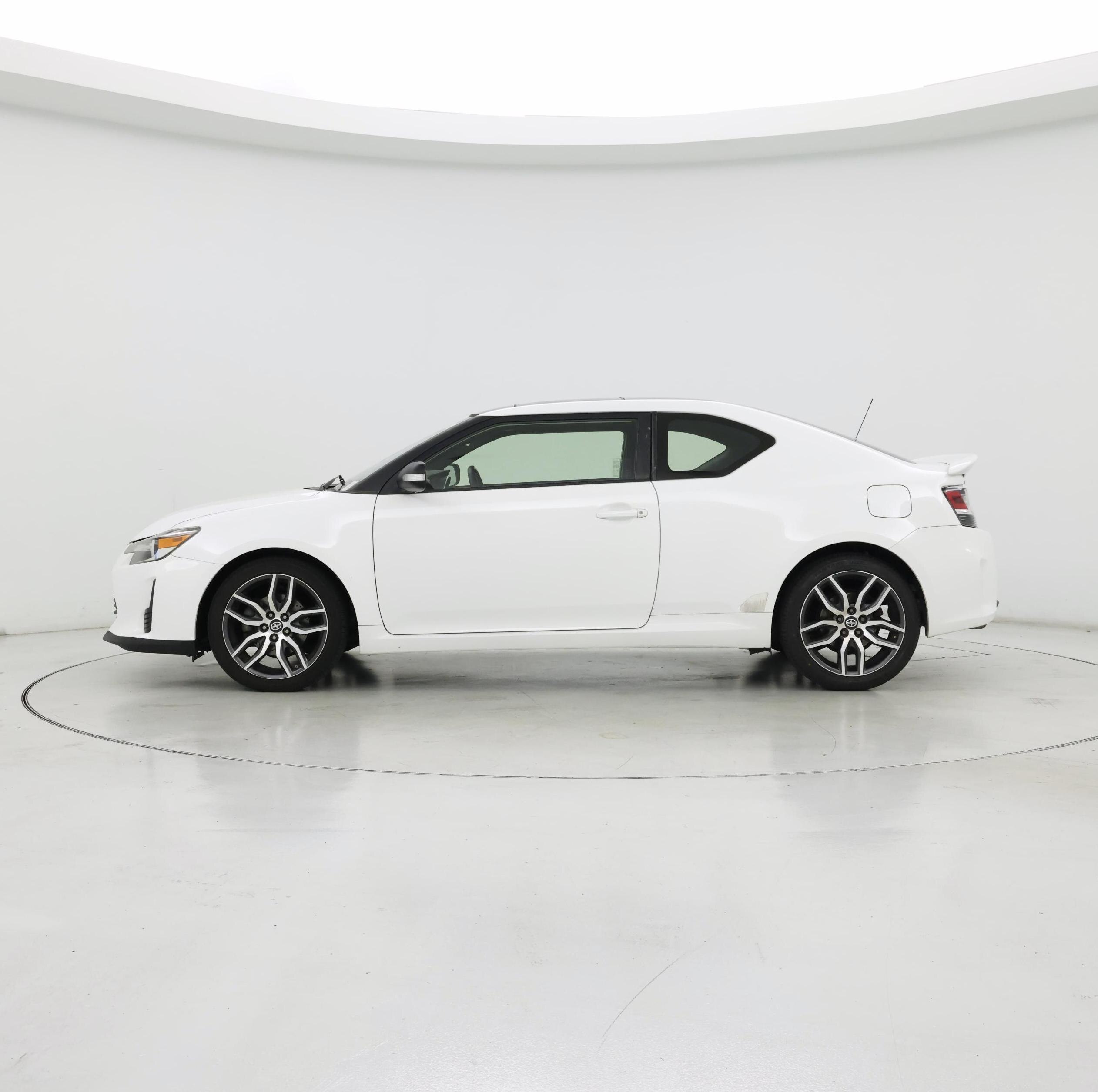 Thumbnail: 2014 Scion tC - 3