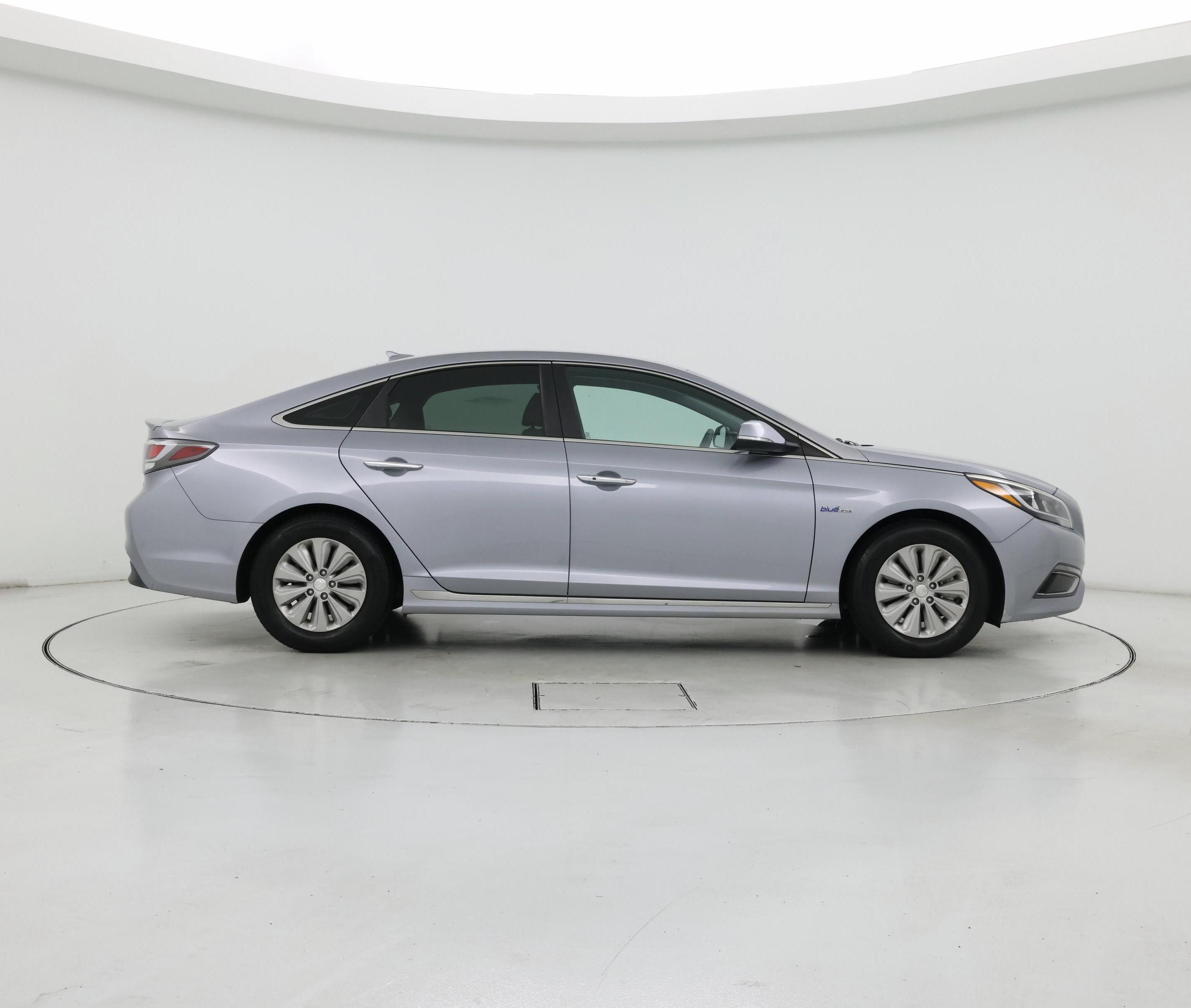 Thumbnail: 2017 Hyundai Sonata - 7