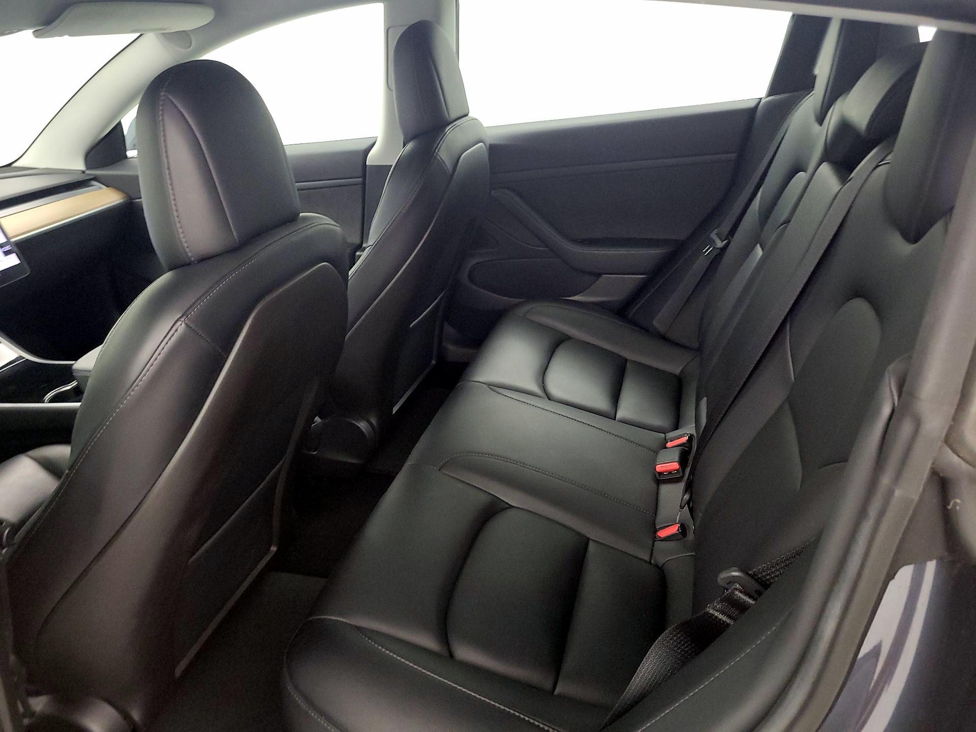 Thumbnail: 2020 Tesla Model 3 - 18