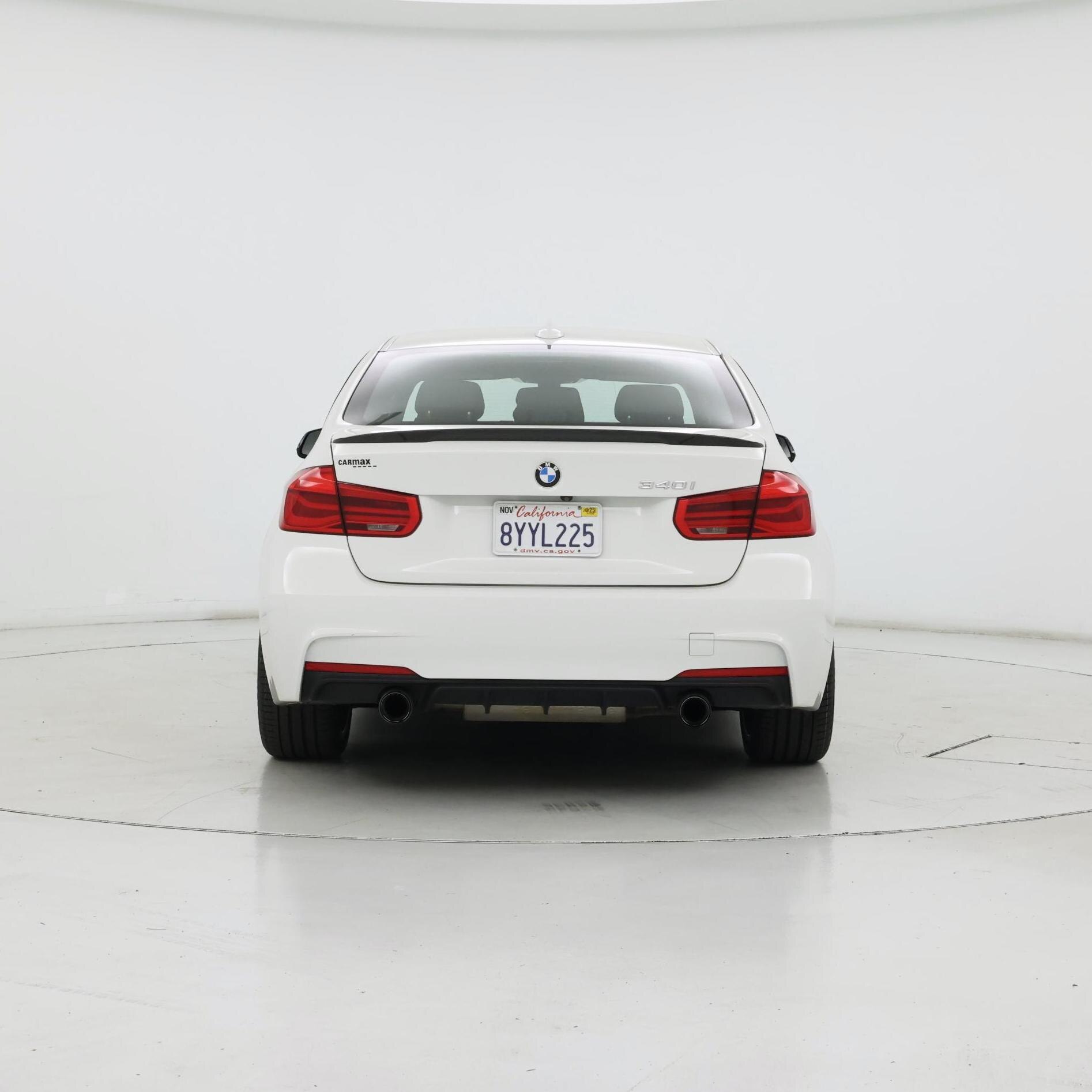 Thumbnail: 2018 BMW 3 Series - 6