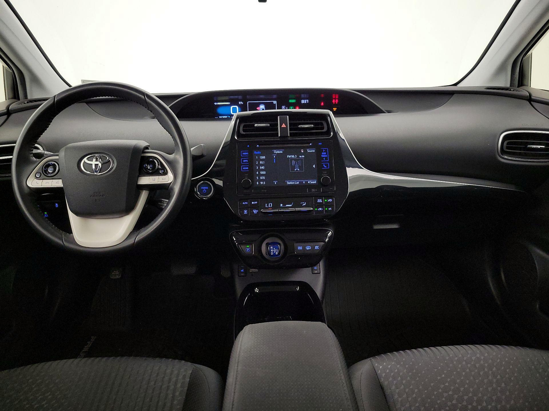 Thumbnail: 2018 Toyota Prius Prime - 9