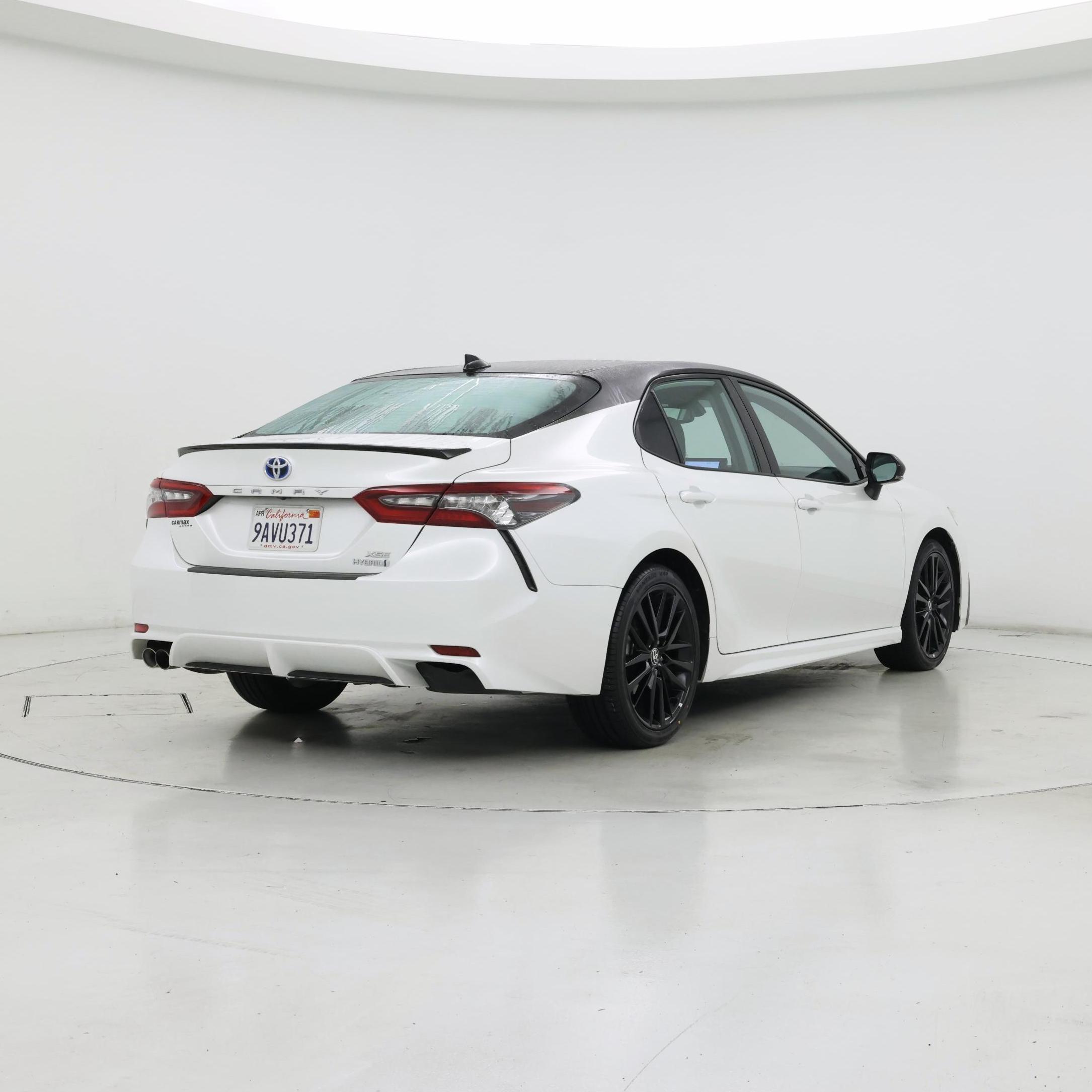 Thumbnail: 2022 Toyota Camry - 8