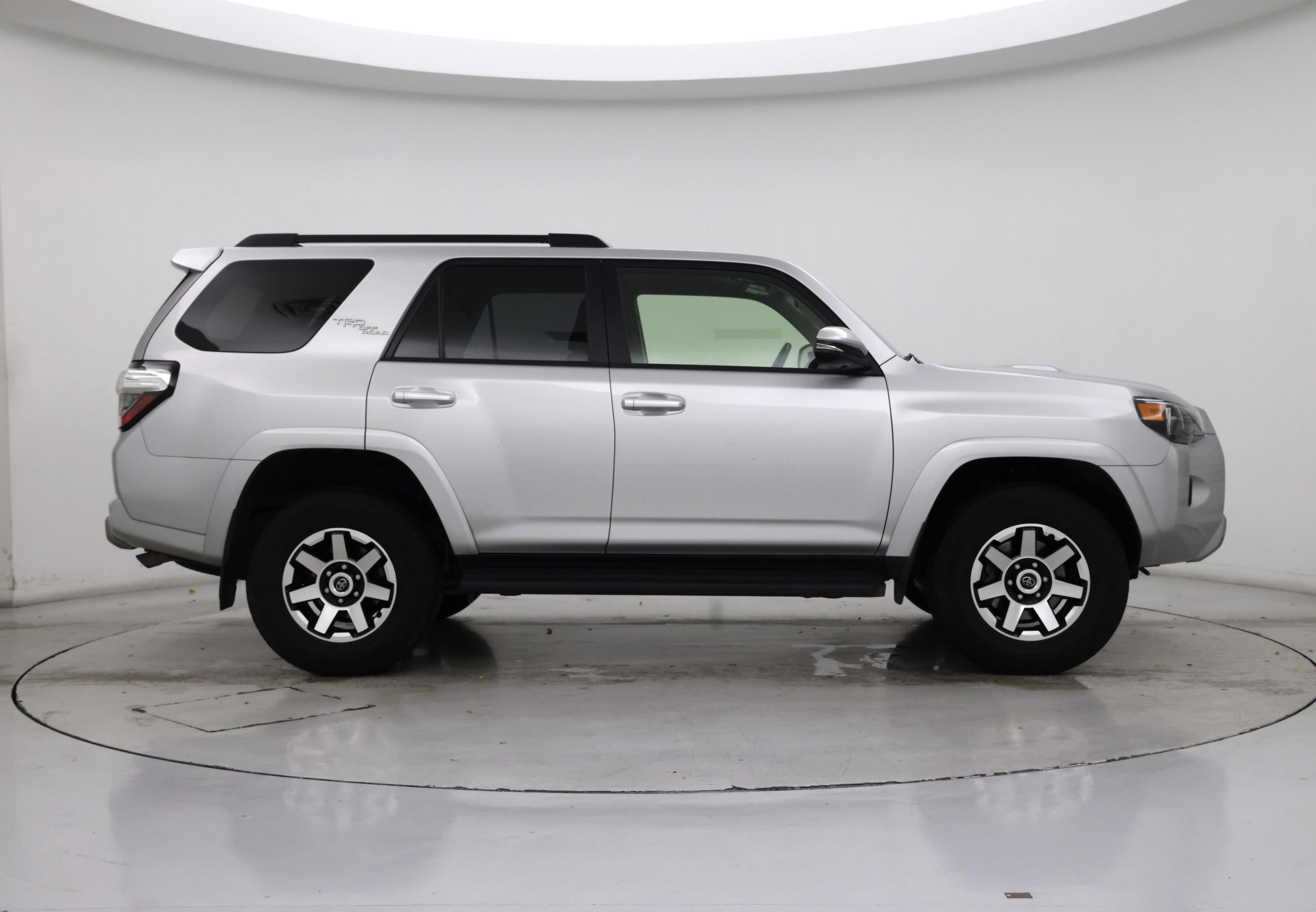 Thumbnail: 2024 Toyota 4Runner - 7