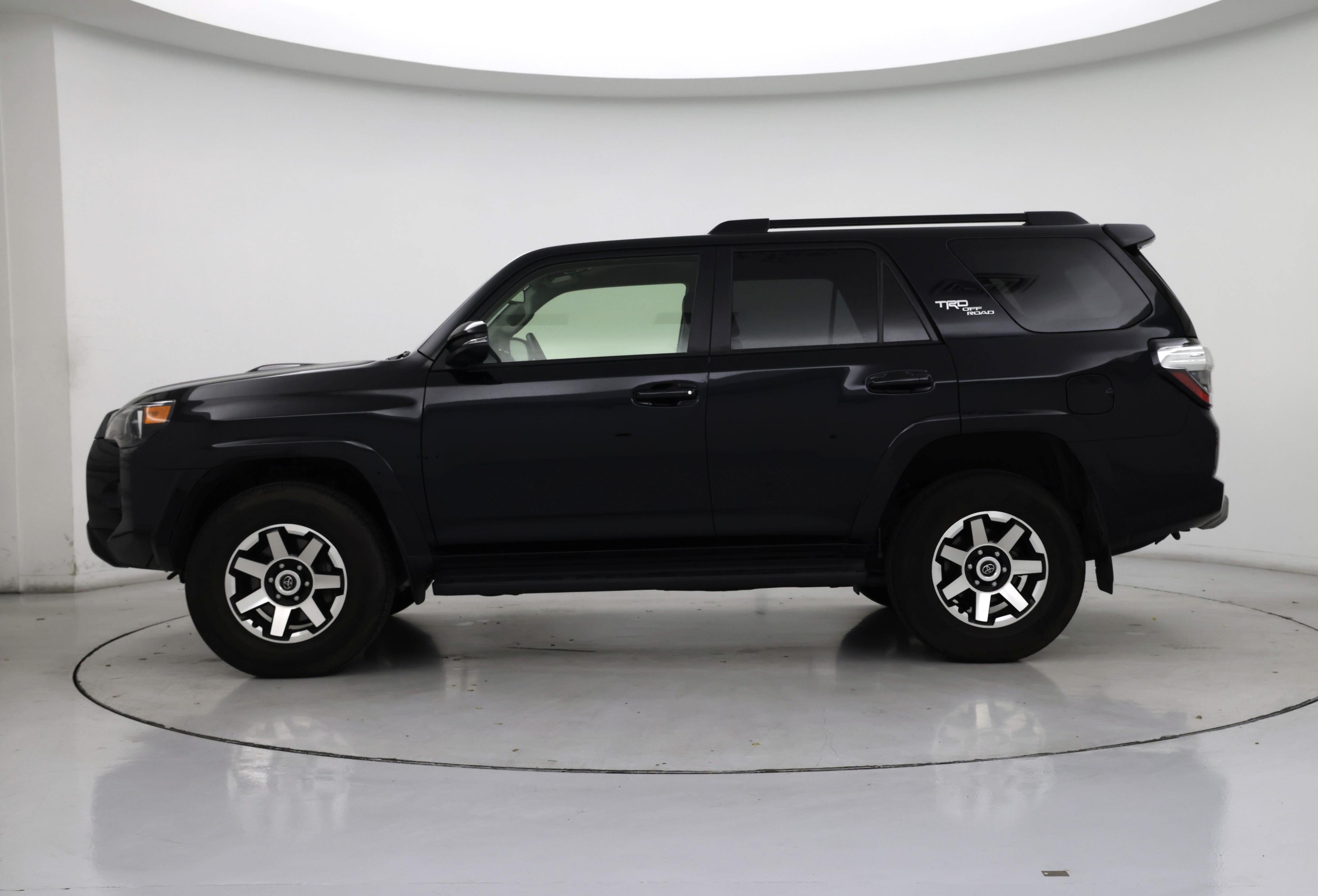 Thumbnail: 2024 Toyota 4Runner - 3