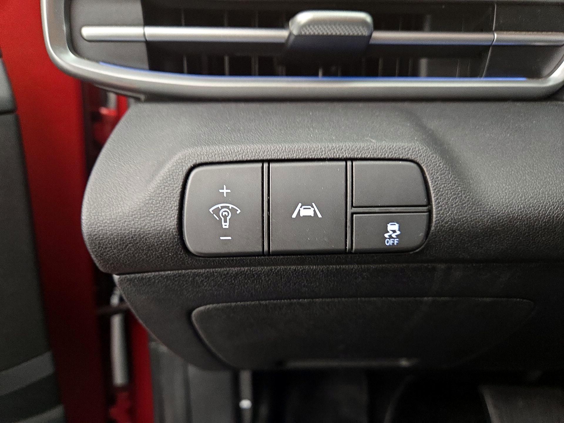 Thumbnail: 2022 Hyundai Elantra - 13