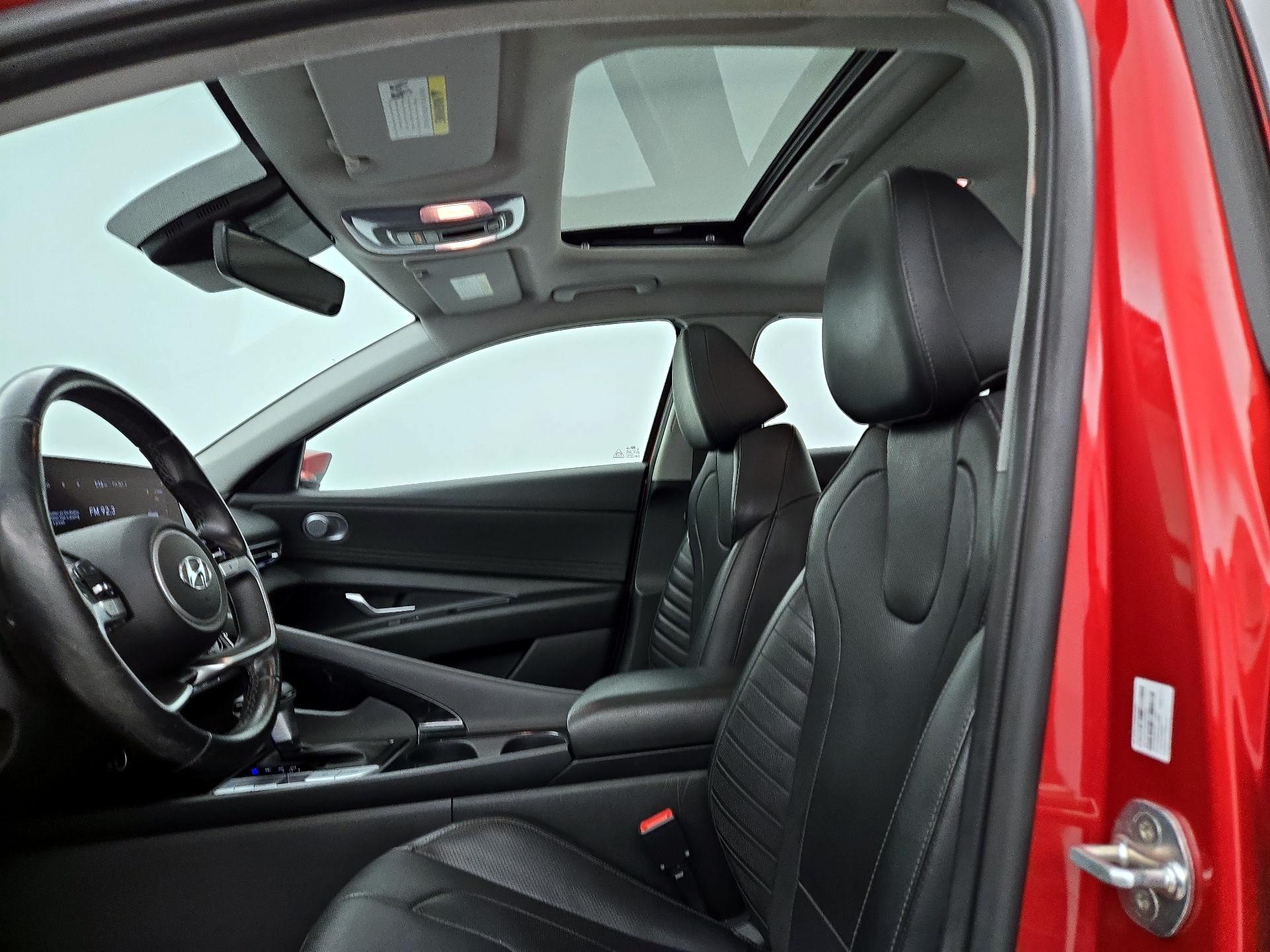 Thumbnail: 2022 Hyundai Elantra - 19