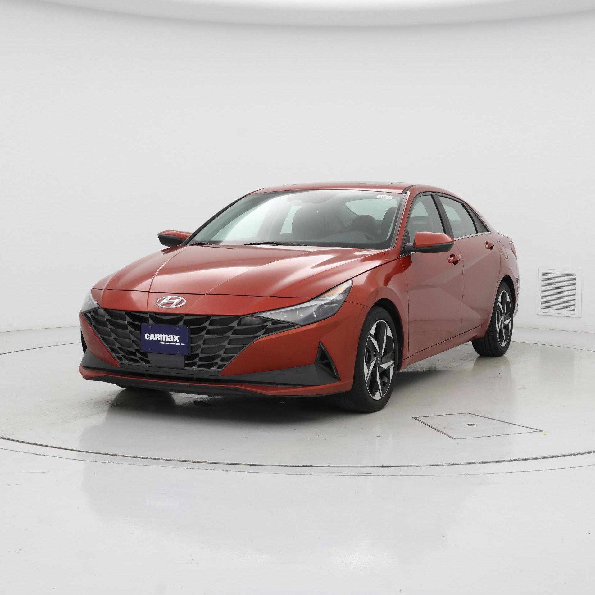 Thumbnail: 2022 Hyundai Elantra - 4