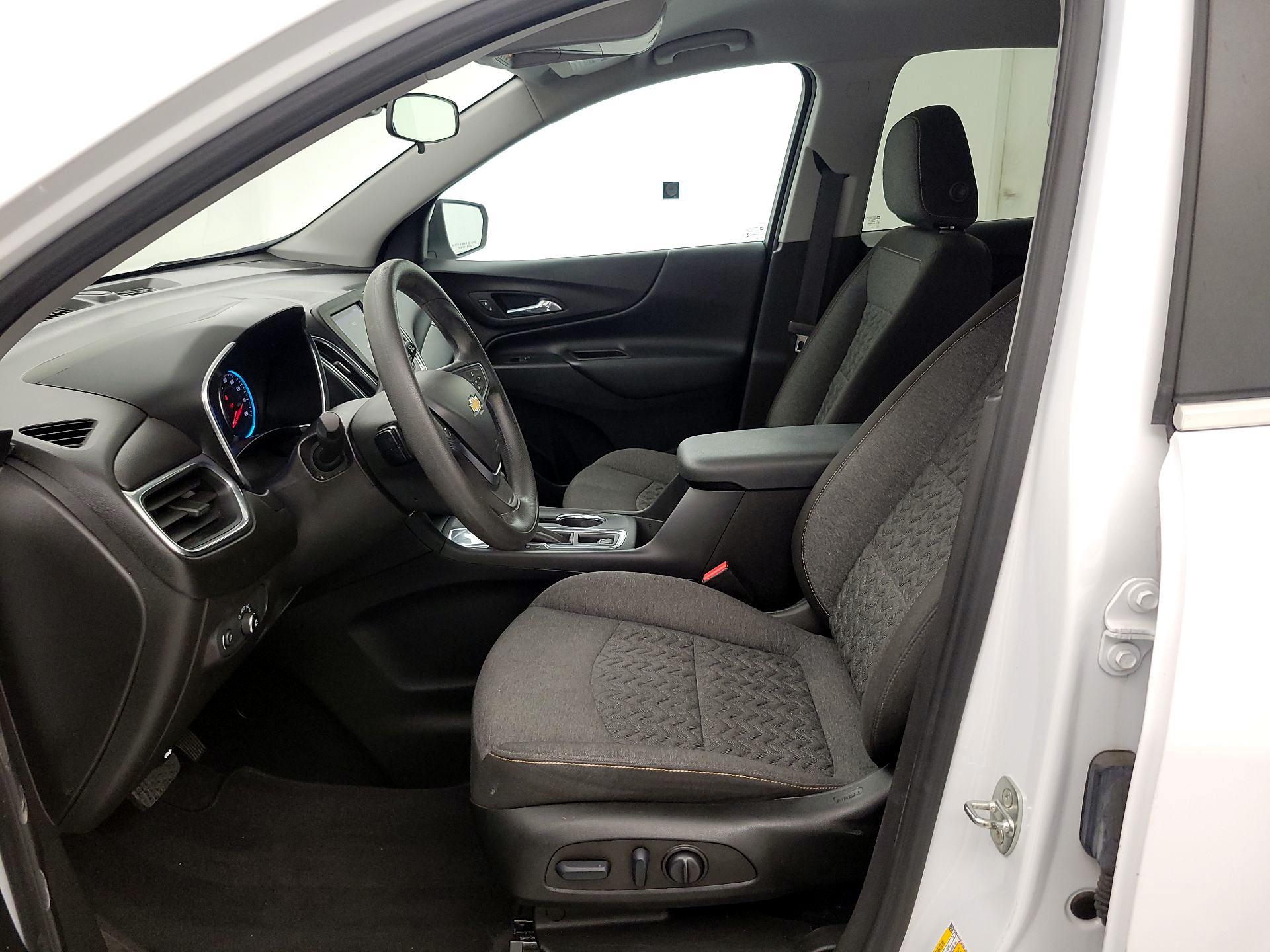 Thumbnail: 2022 Chevrolet Equinox - 11