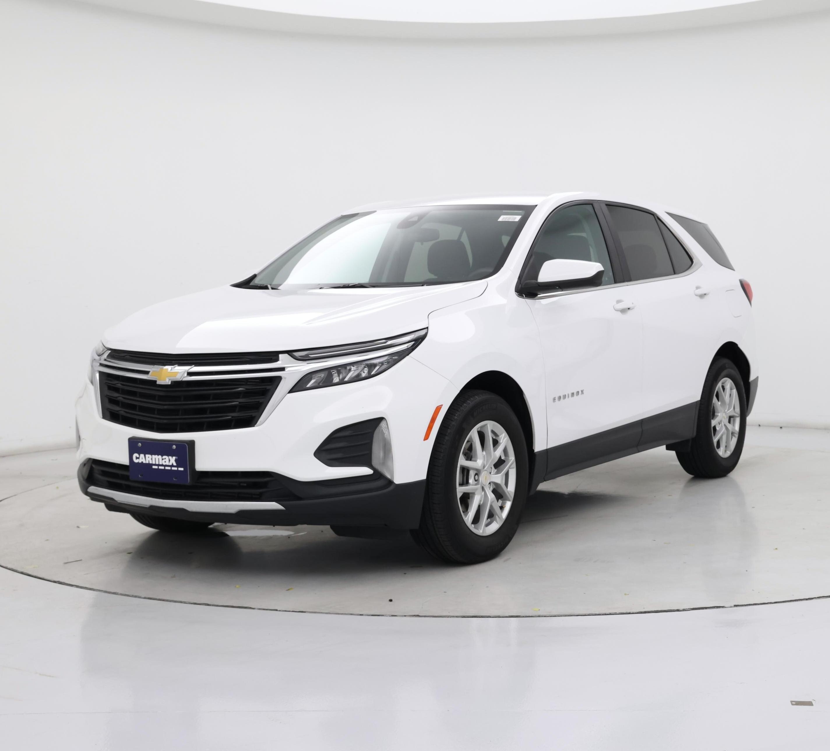 Thumbnail: 2022 Chevrolet Equinox - 4