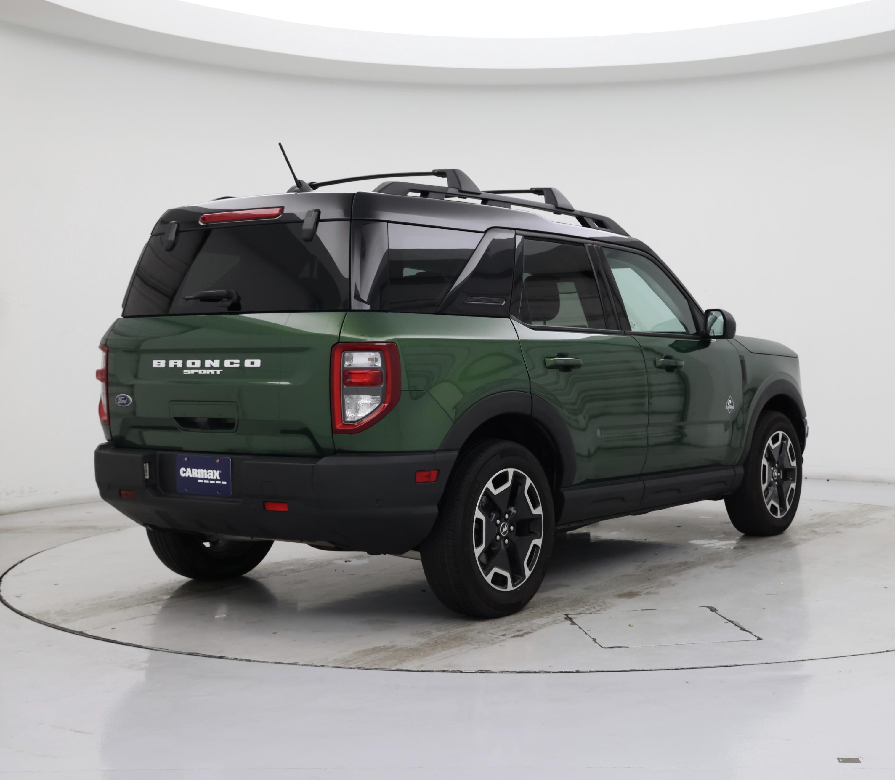 Thumbnail: 2023 Ford Bronco Sport - 8
