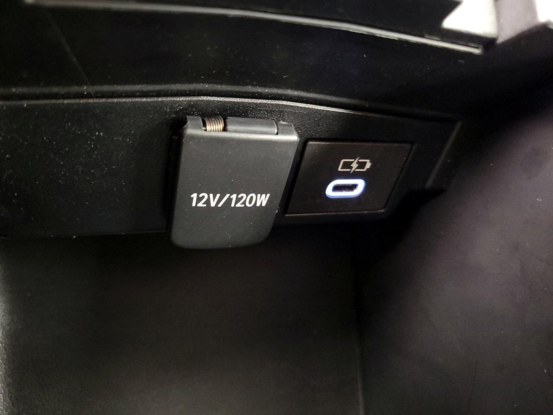 Thumbnail: 2024 Toyota Corolla - 18