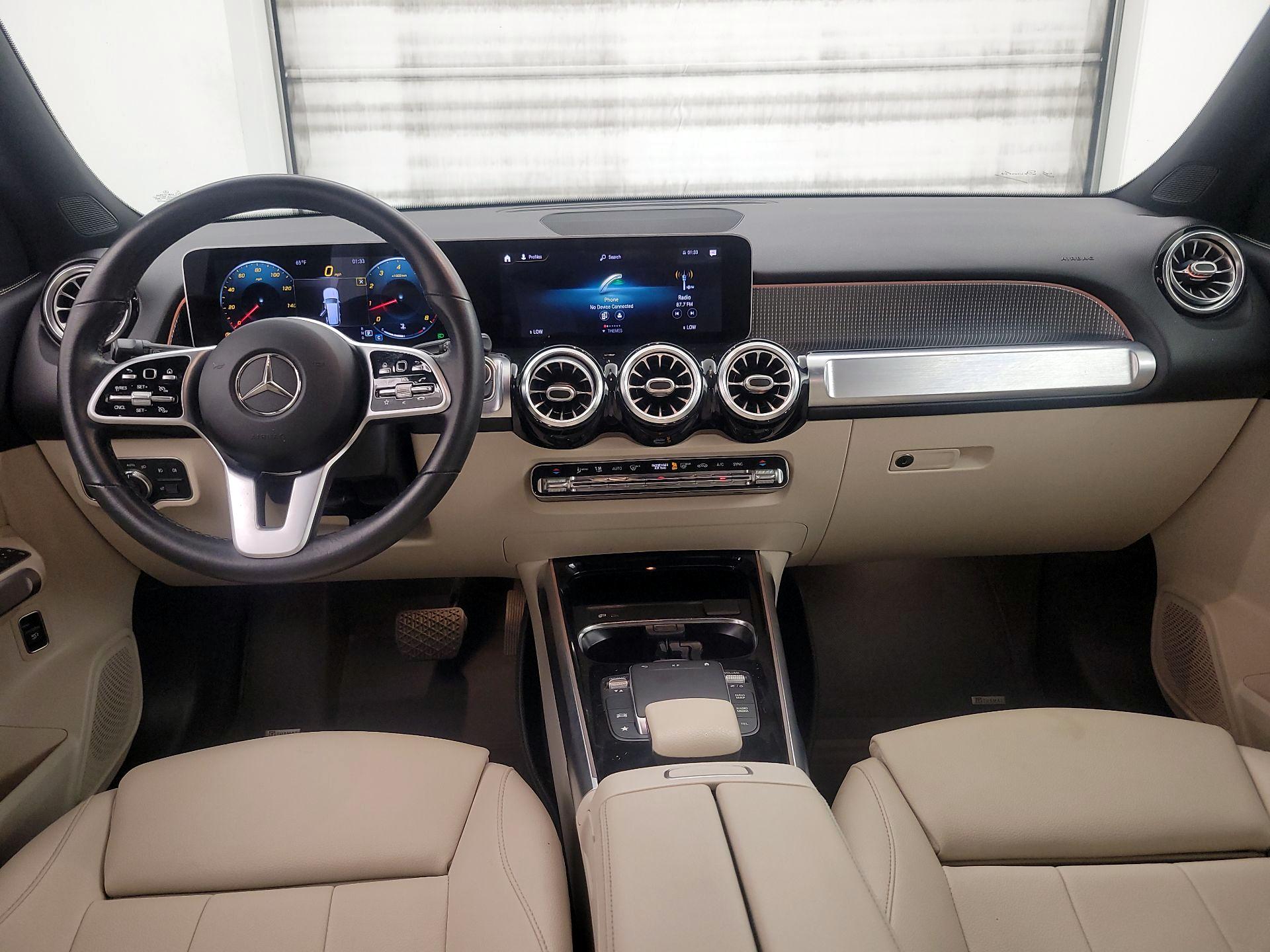 Thumbnail: 2021 Mercedes-Benz GLB - 9