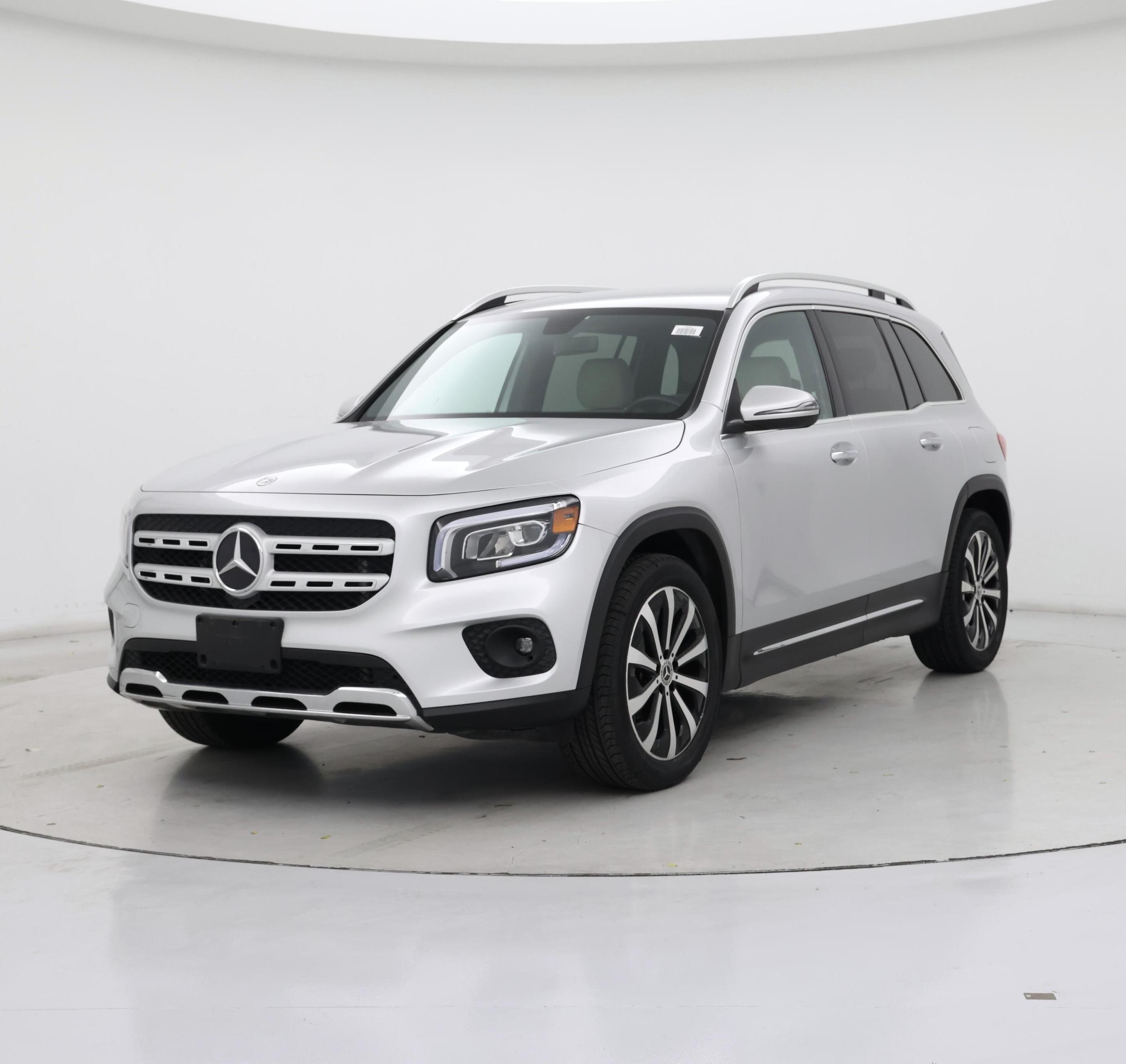 Thumbnail: 2021 Mercedes-Benz GLB - 4