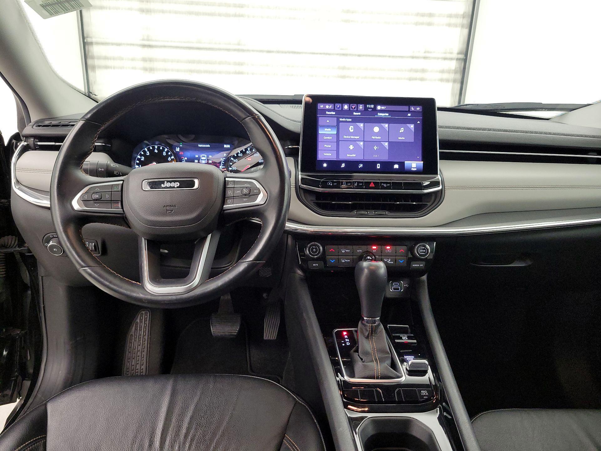 Thumbnail: 2022 Jeep Compass - 9