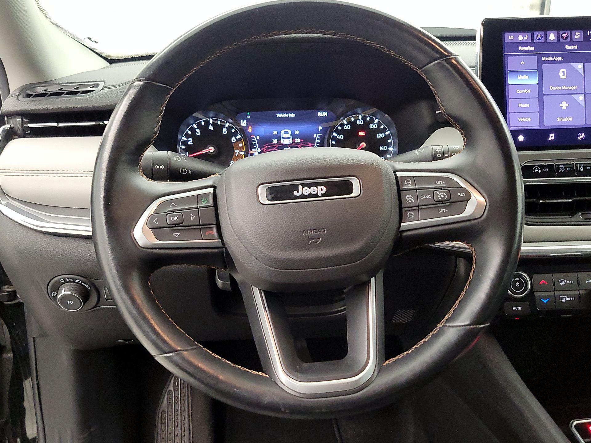 Thumbnail: 2022 Jeep Compass - 10