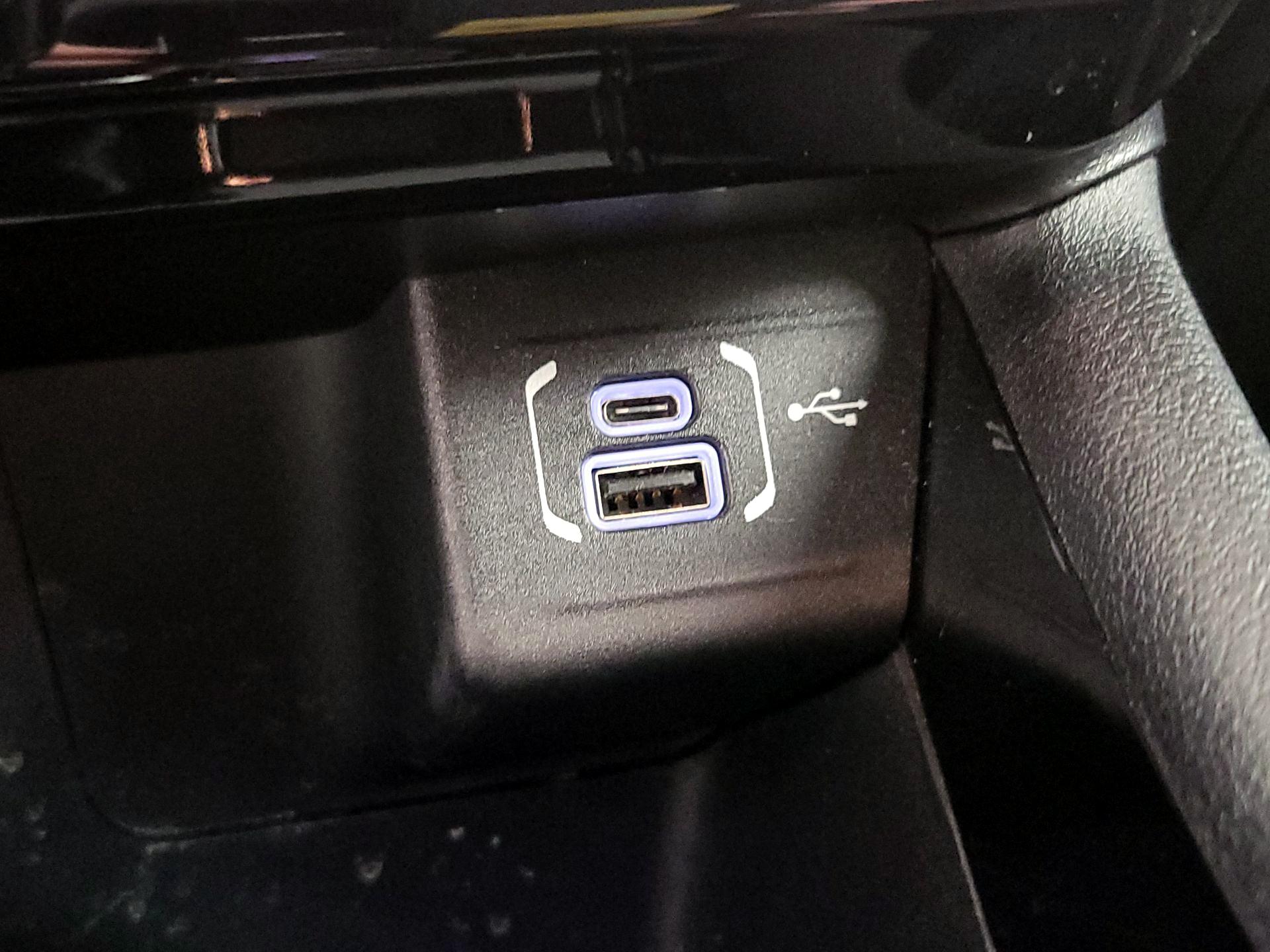 Thumbnail: 2022 Jeep Compass - 18