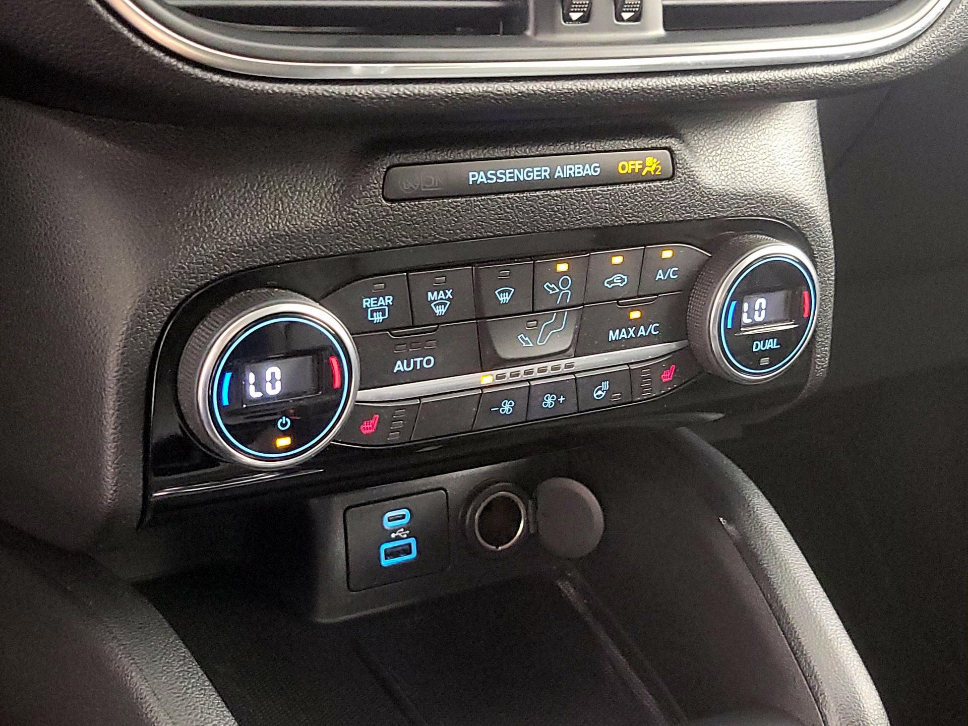 Thumbnail: 2021 Ford Escape - 17