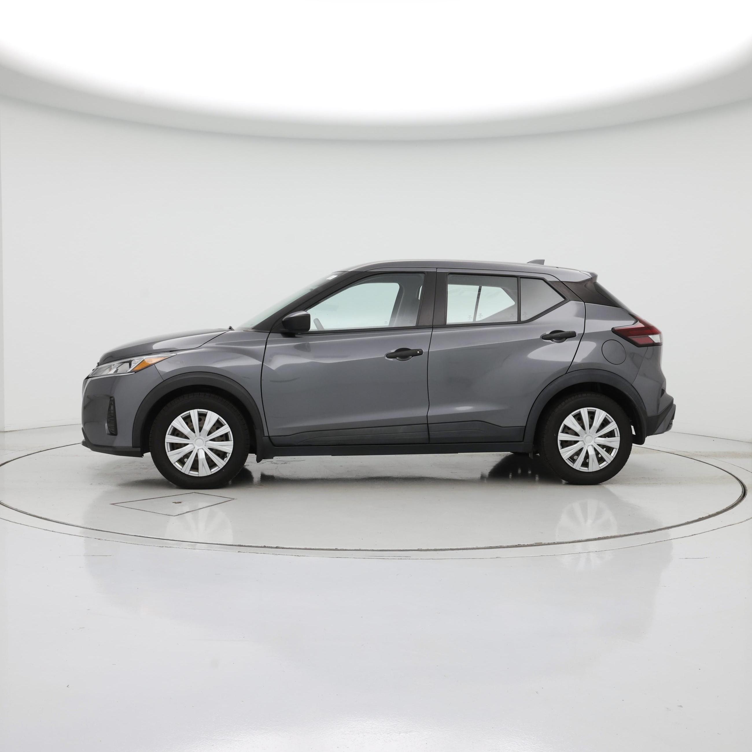 Thumbnail: 2021 Nissan Kicks - 3