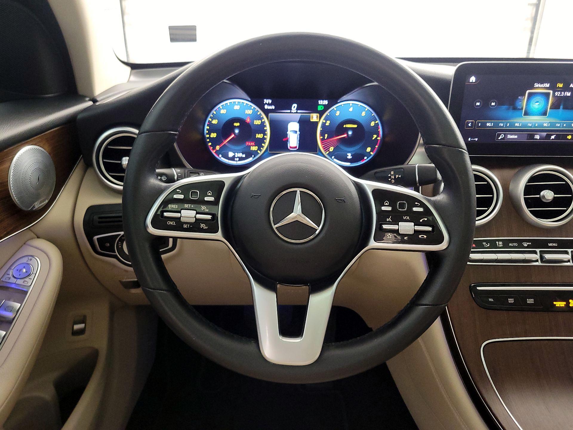 Thumbnail: 2020 Mercedes-Benz GLC - 10