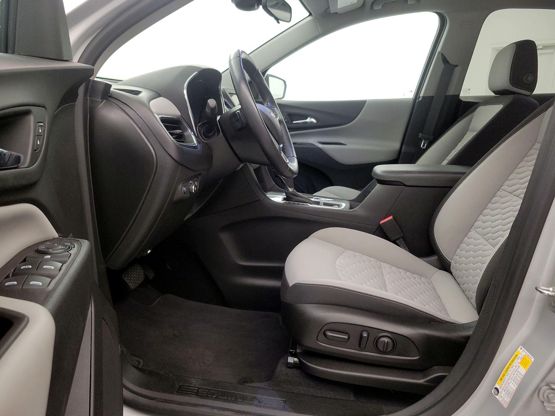 Thumbnail: 2021 Chevrolet Equinox - 11