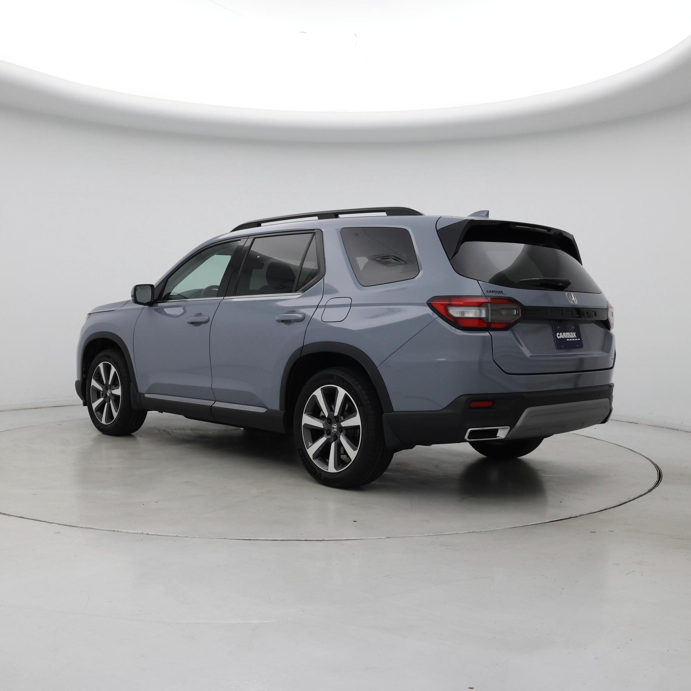 Thumbnail: 2023 Honda Pilot - 2