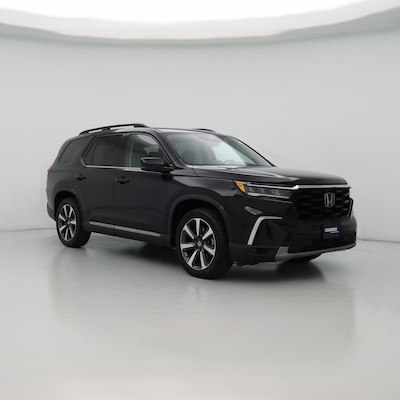 Black 2023 Honda Pilot Touring