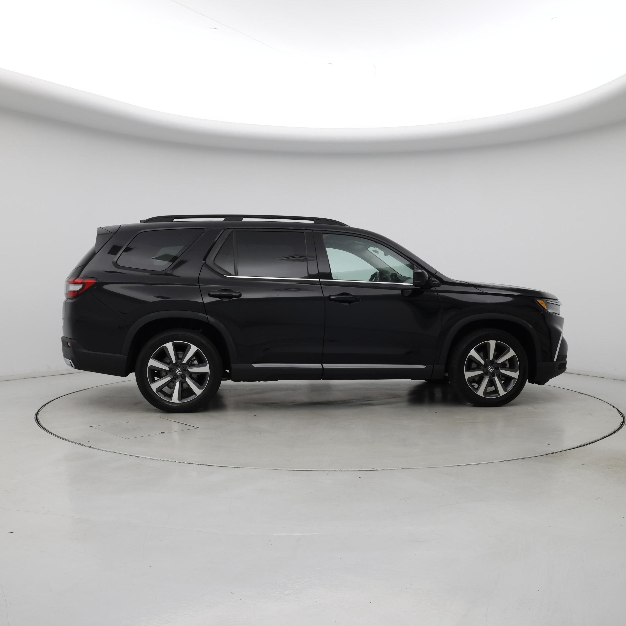 Thumbnail: 2023 Honda Pilot - 7
