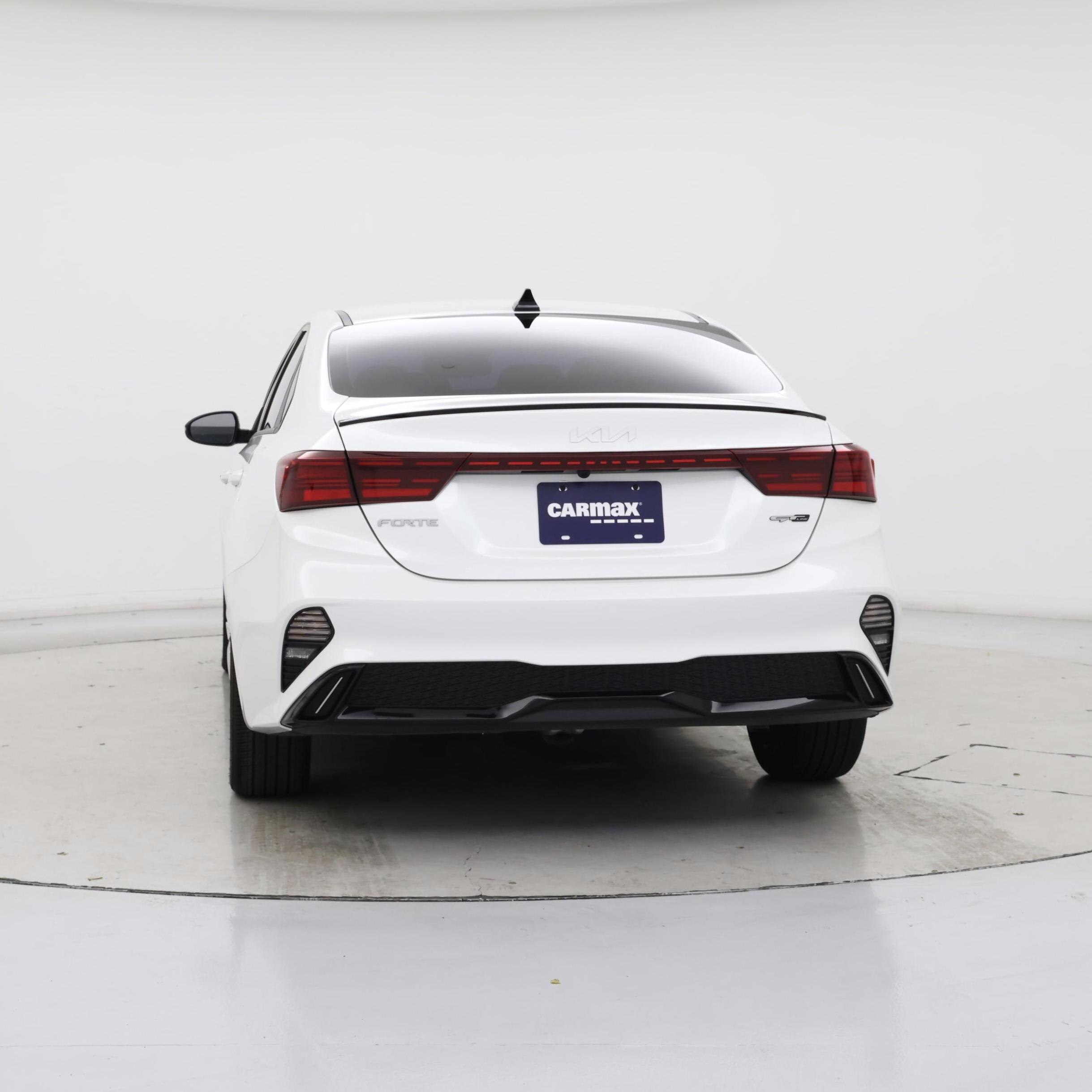 Thumbnail: 2023 Kia Forte - 6