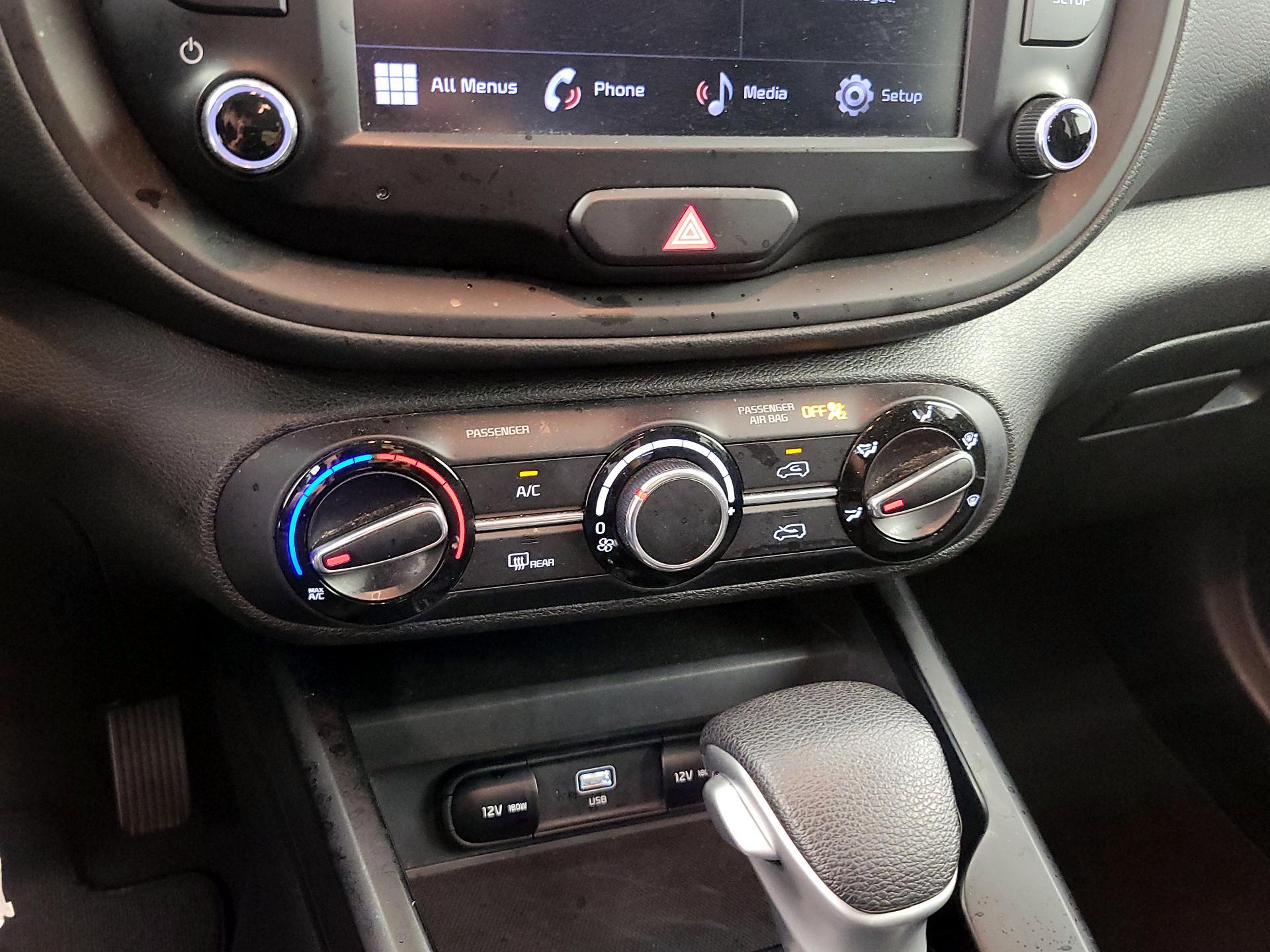 Thumbnail: 2023 Kia Soul - 16