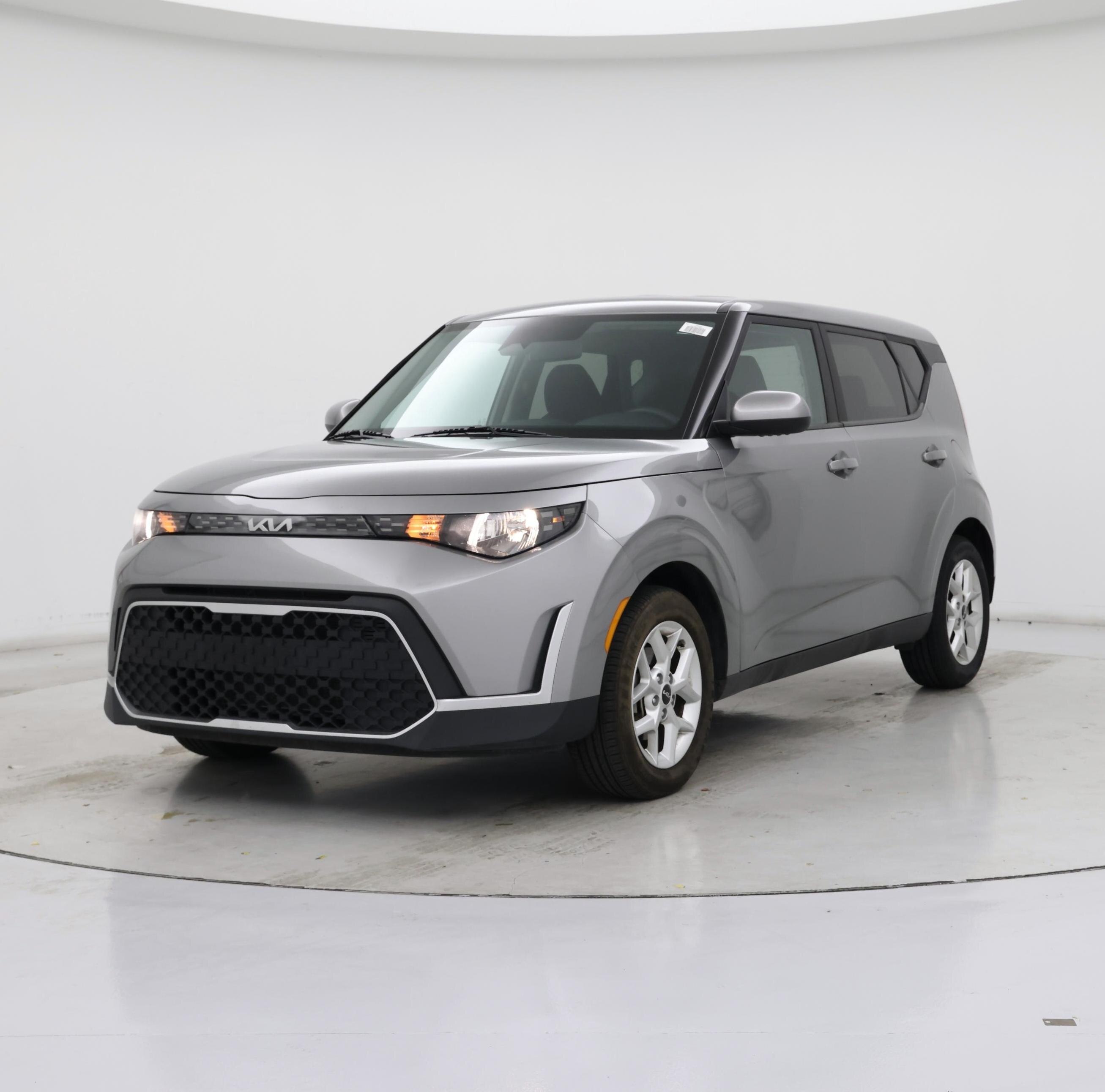 Thumbnail: 2023 Kia Soul - 4