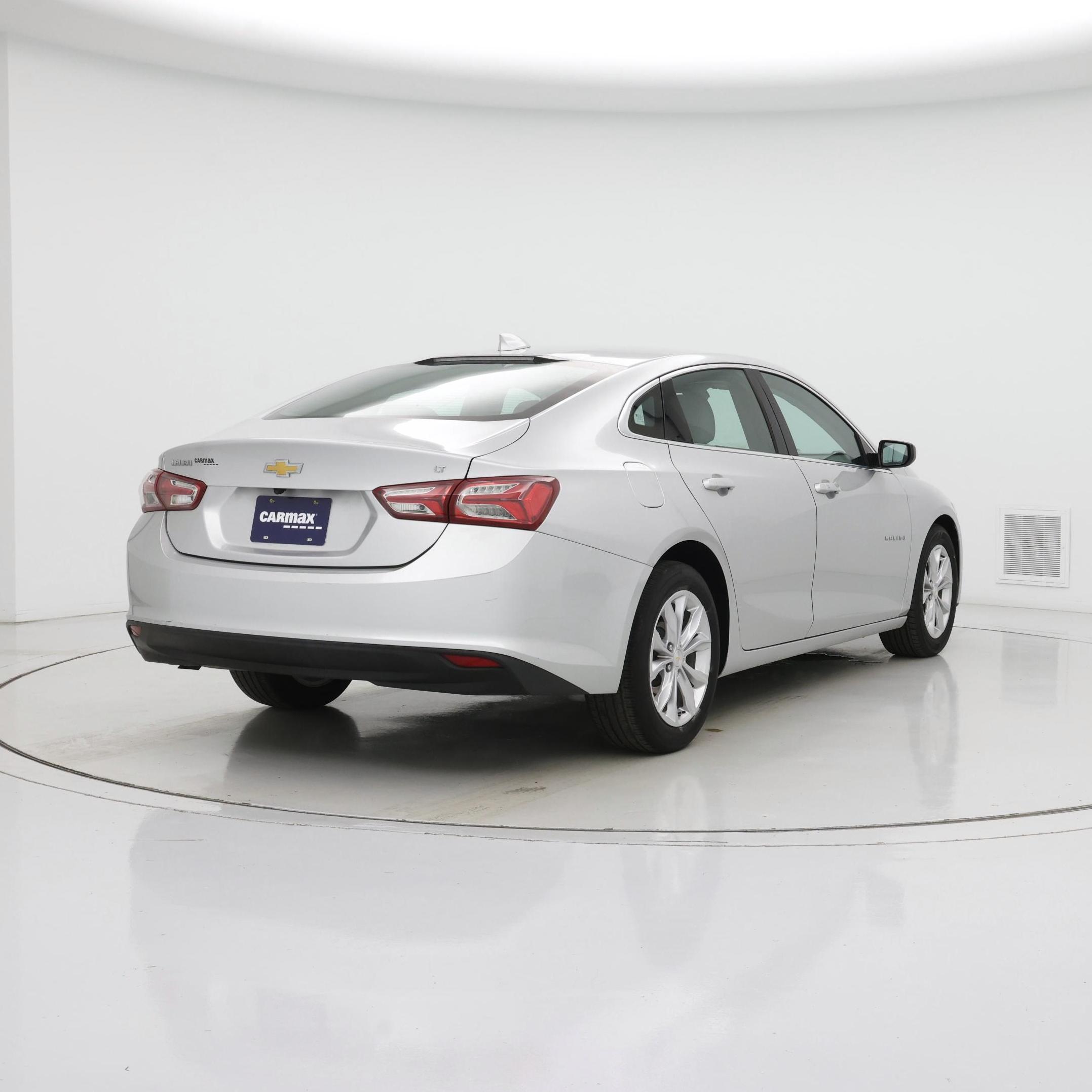 Thumbnail: 2021 Chevrolet Malibu - 8