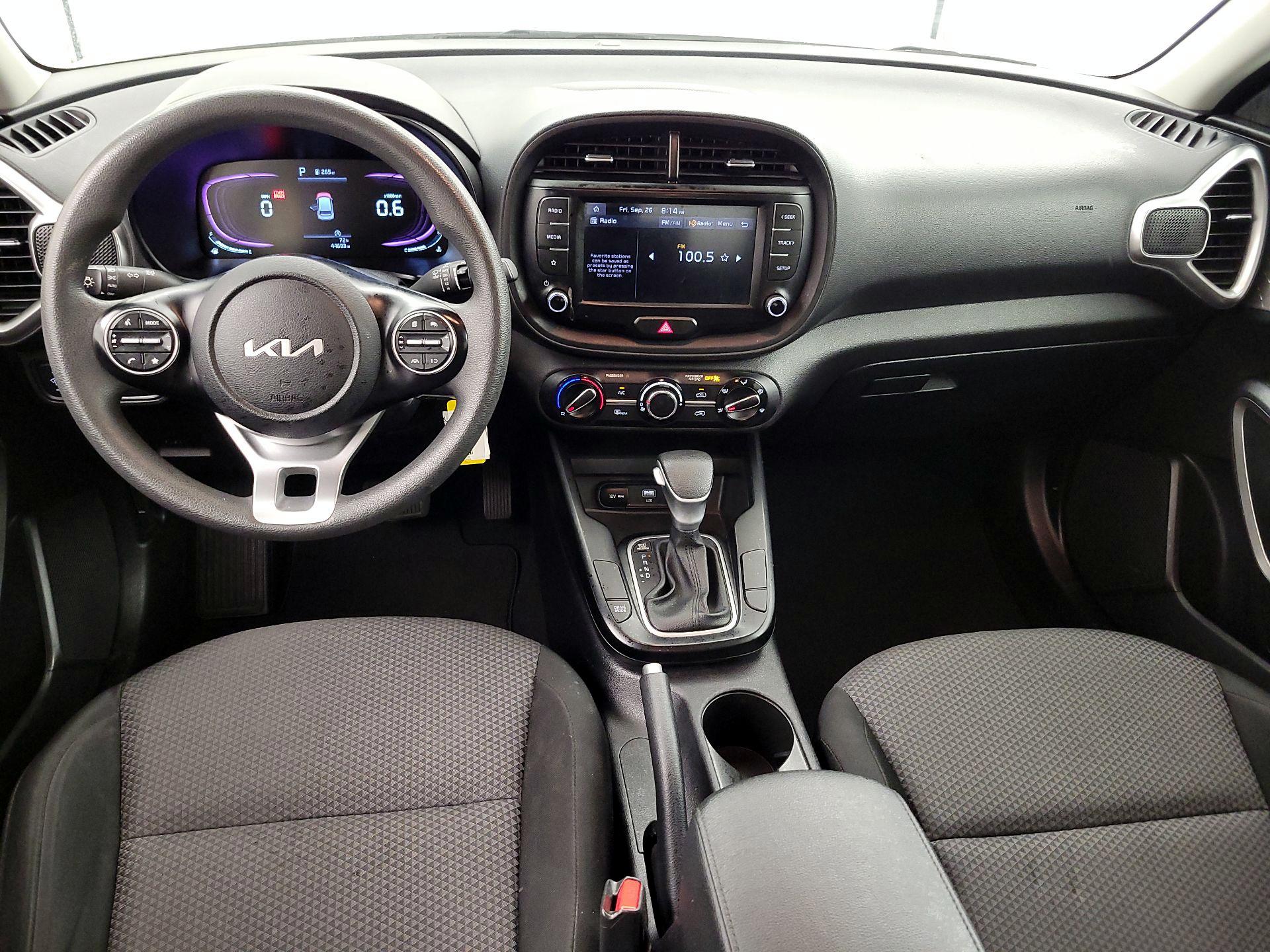 Thumbnail: 2023 Kia Soul - 9