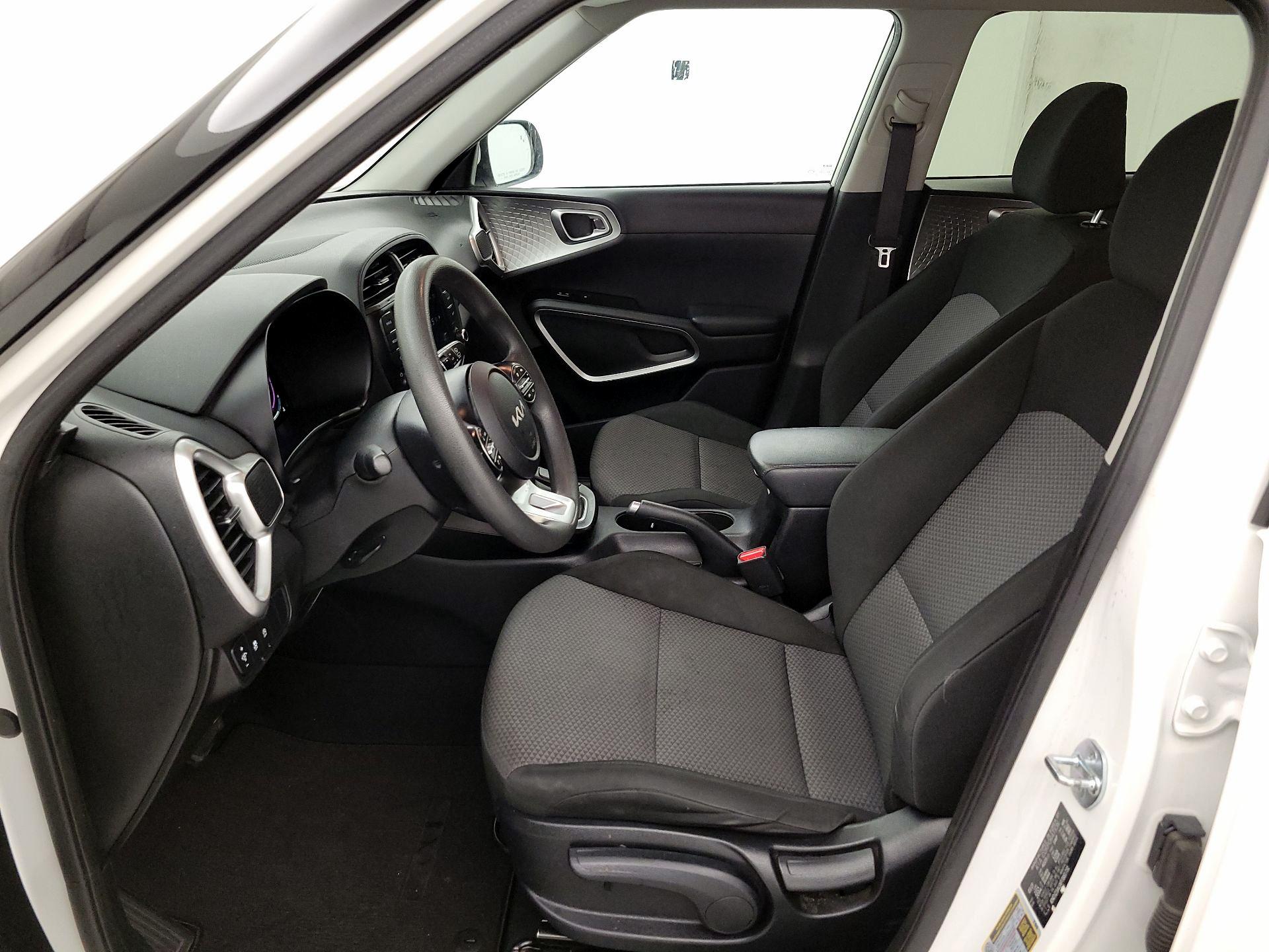 Thumbnail: 2023 Kia Soul - 11