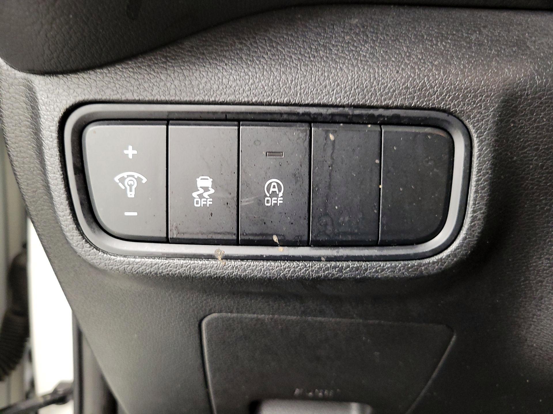 Thumbnail: 2023 Kia Soul - 13