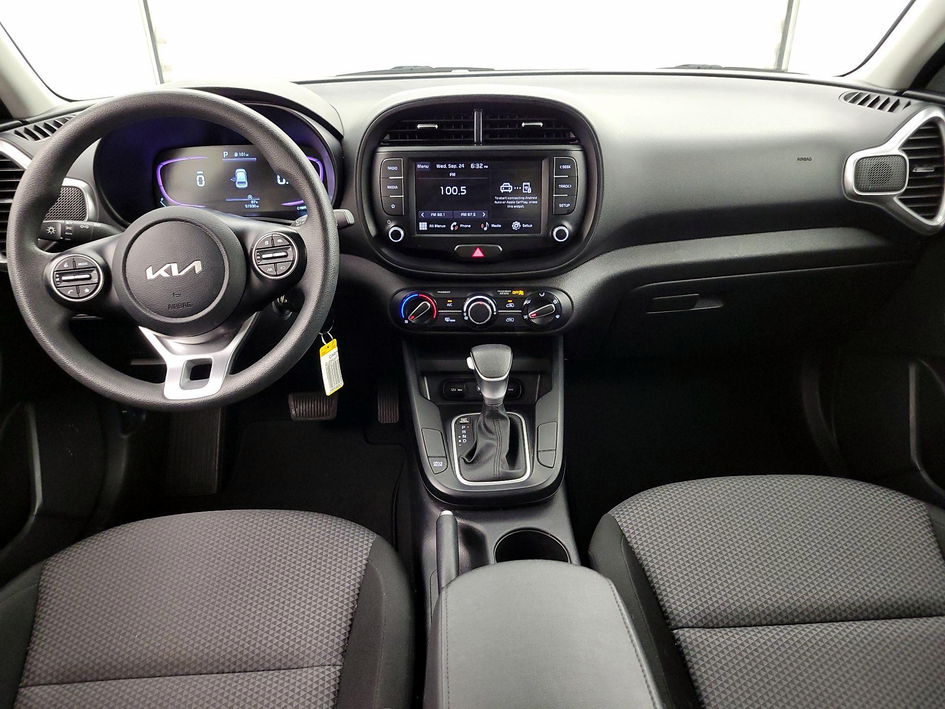 Thumbnail: 2023 Kia Soul - 9