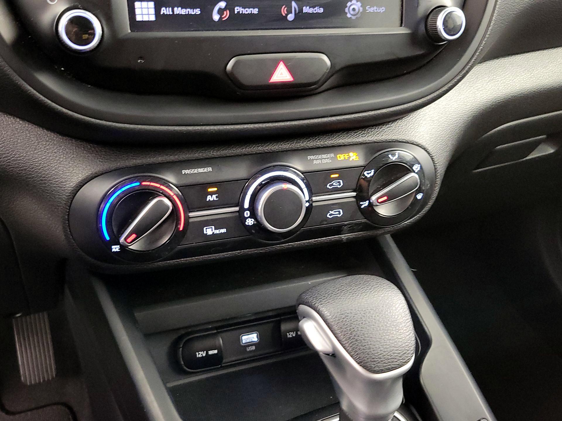 Thumbnail: 2023 Kia Soul - 16