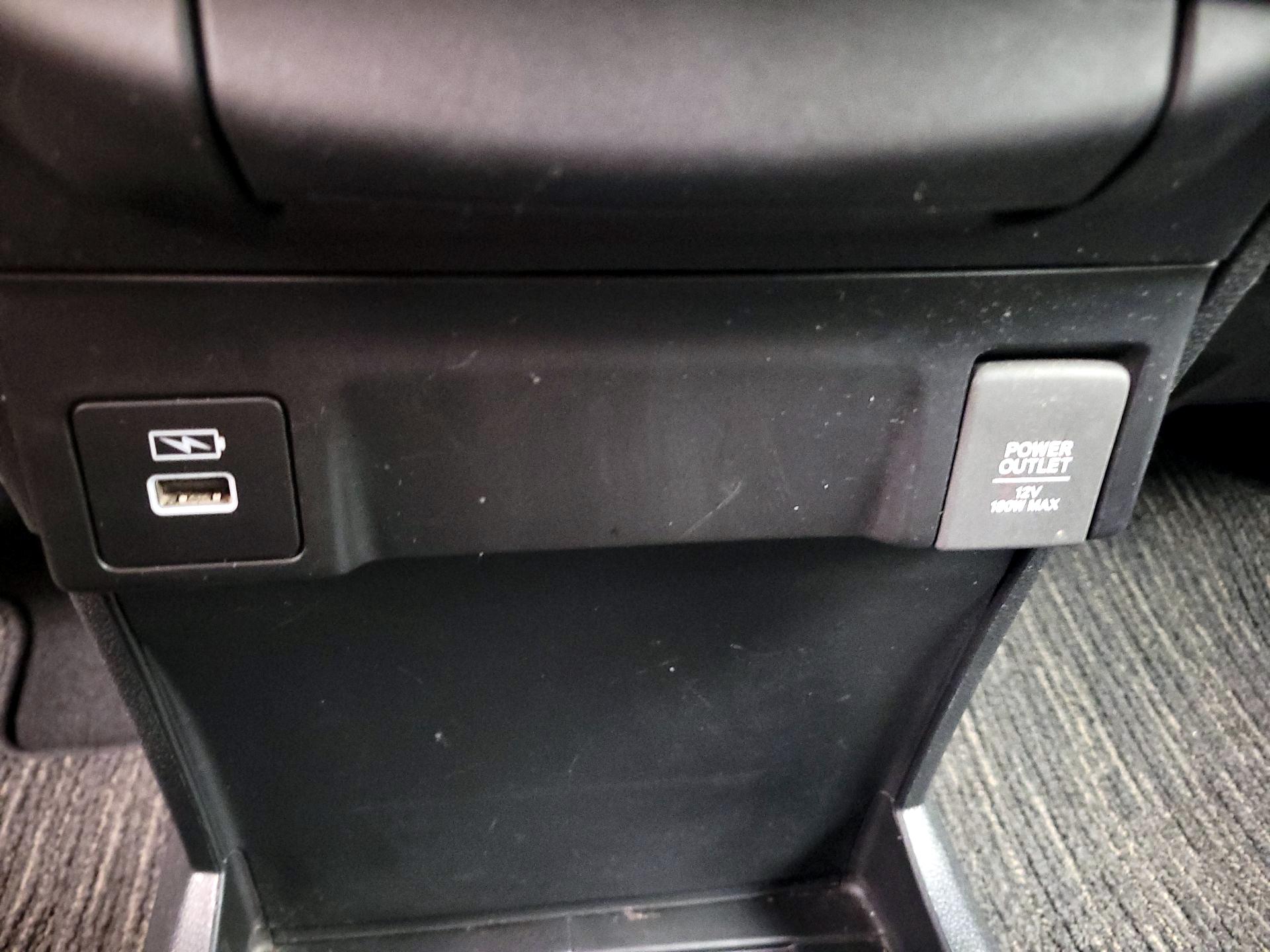 Thumbnail: 2021 Honda Odyssey - 18
