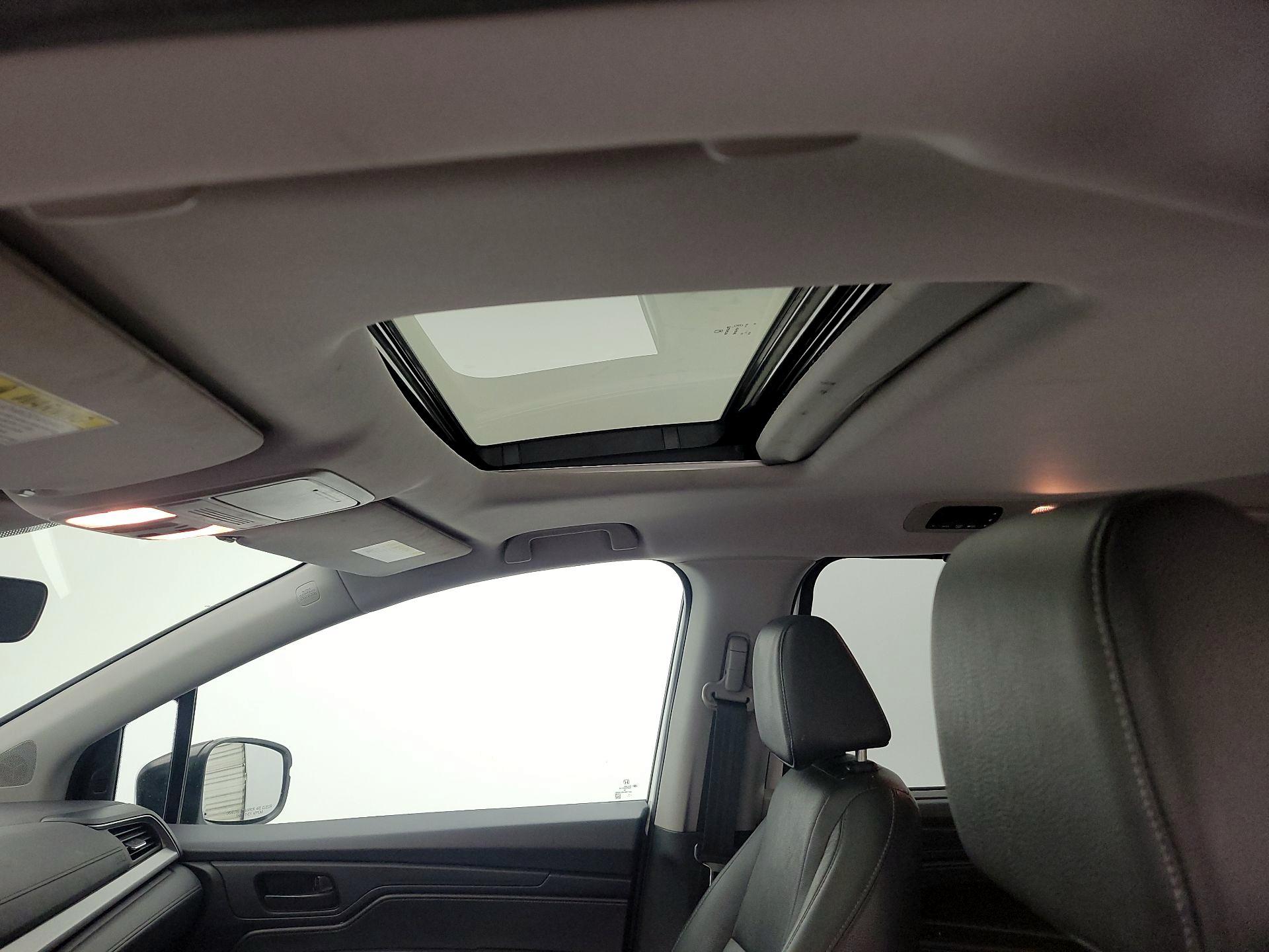 Thumbnail: 2021 Honda Odyssey - 19