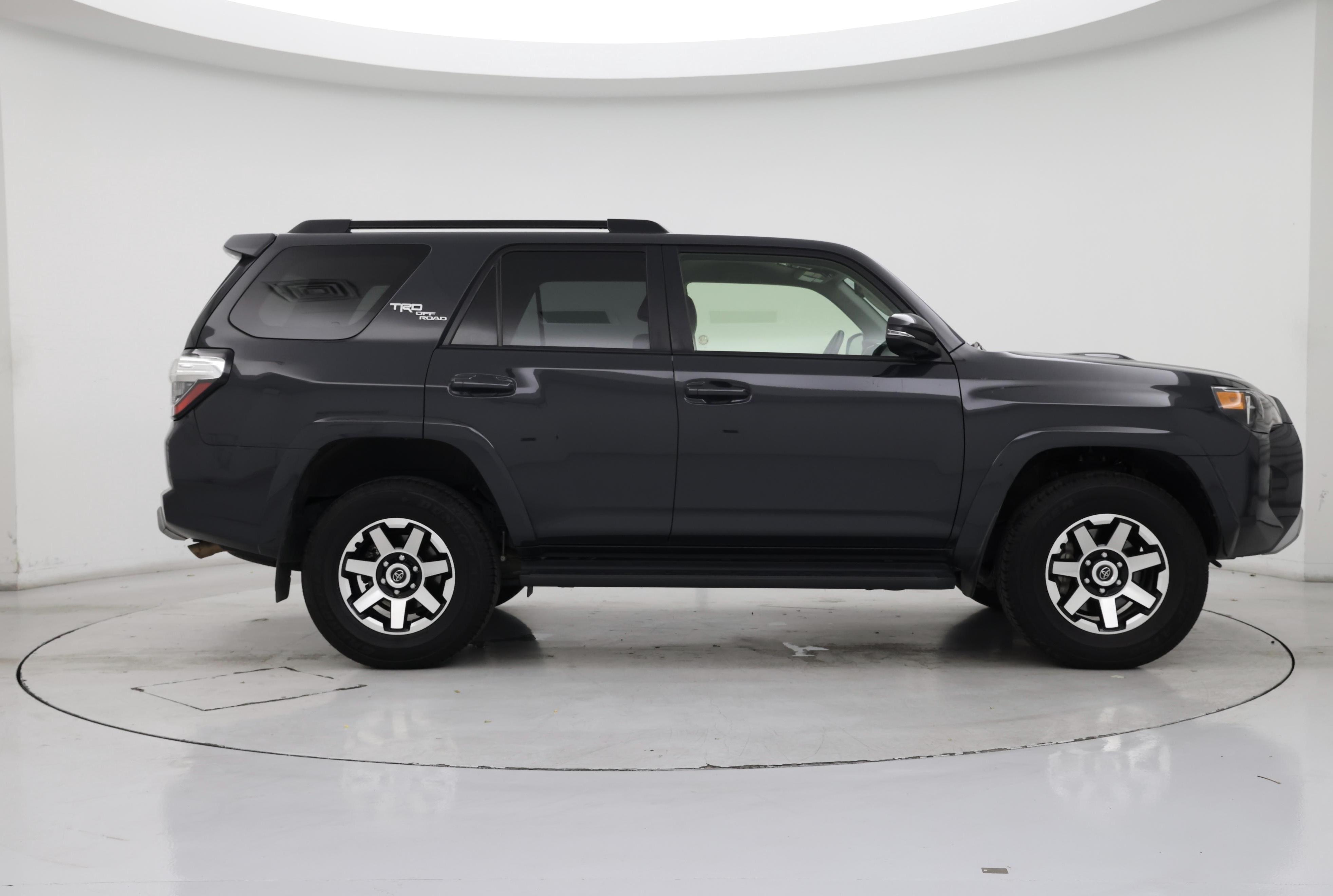 Thumbnail: 2024 Toyota 4Runner - 7
