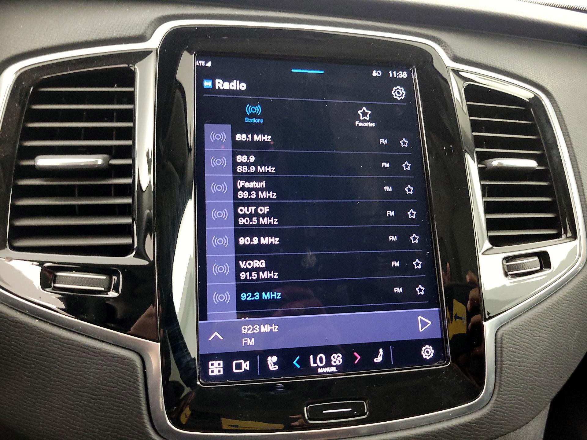 Thumbnail: 2023 Volvo XC90 - 15