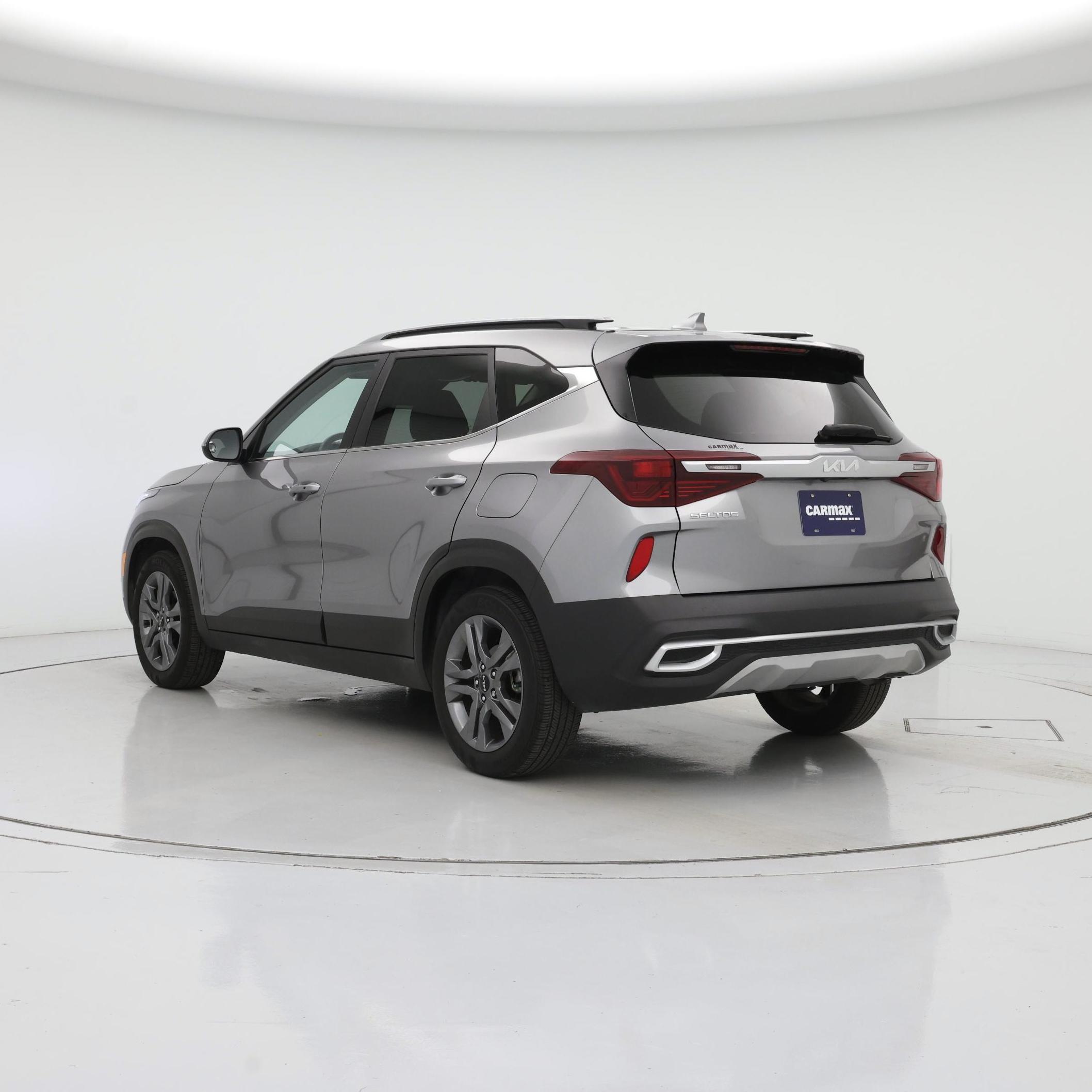 Thumbnail: 2022 Kia Seltos - 2
