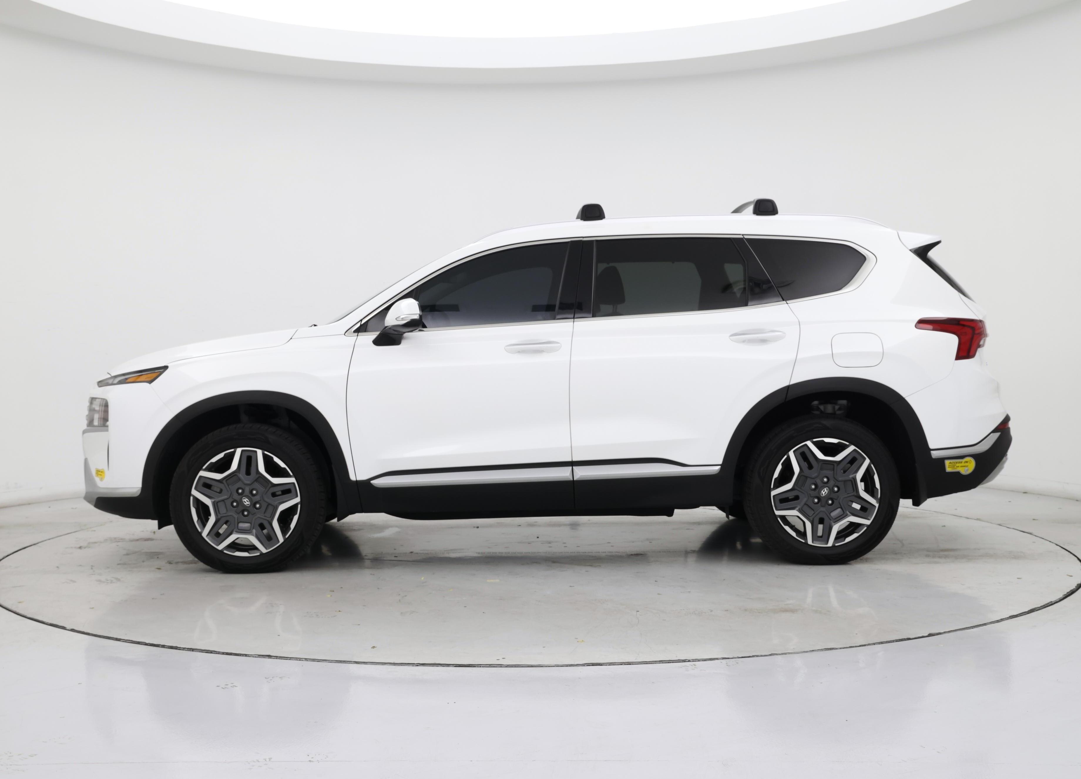 Thumbnail: 2022 Hyundai Santa Fe - 3