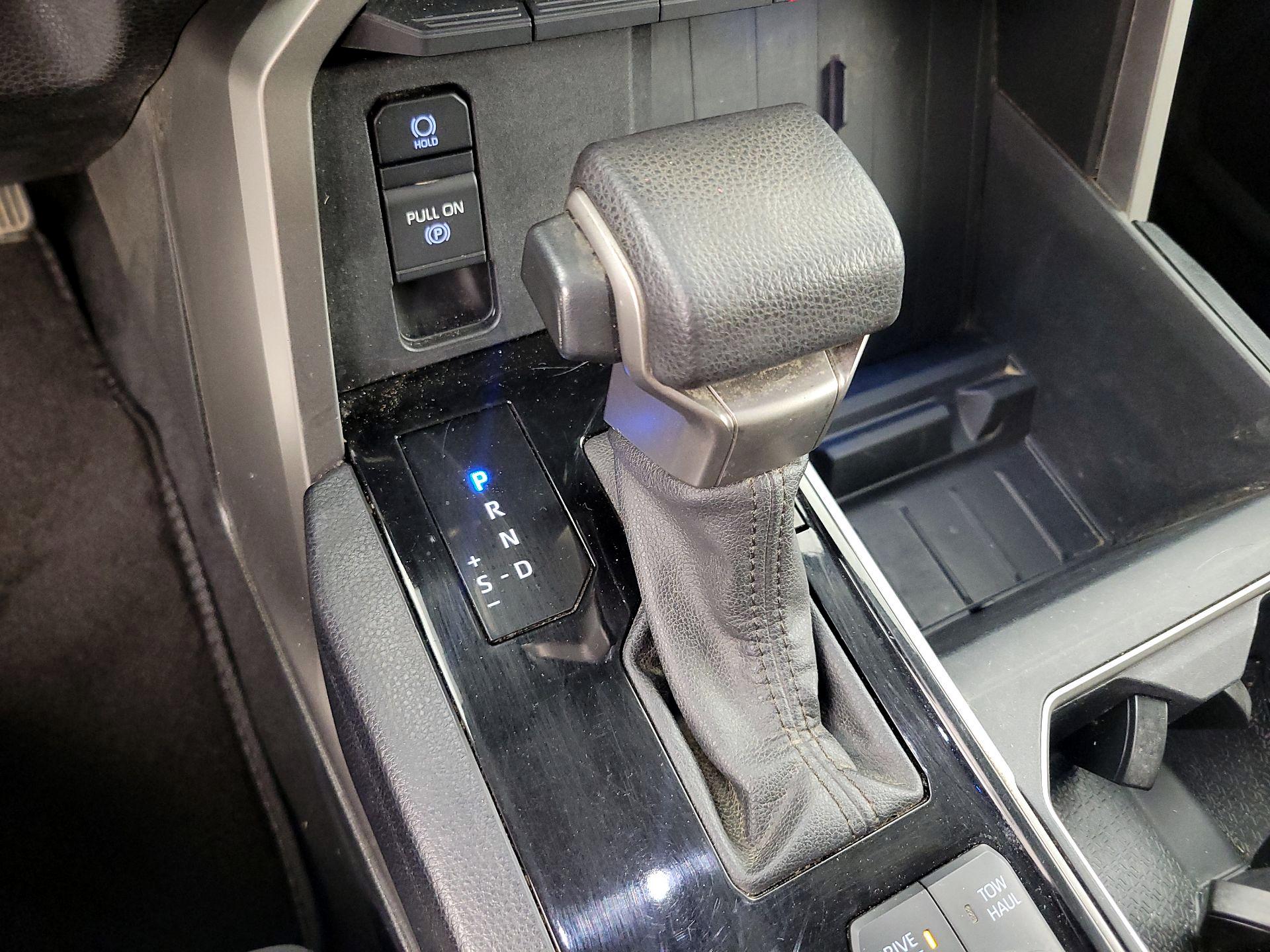Thumbnail: 2023 Toyota Tundra - 17