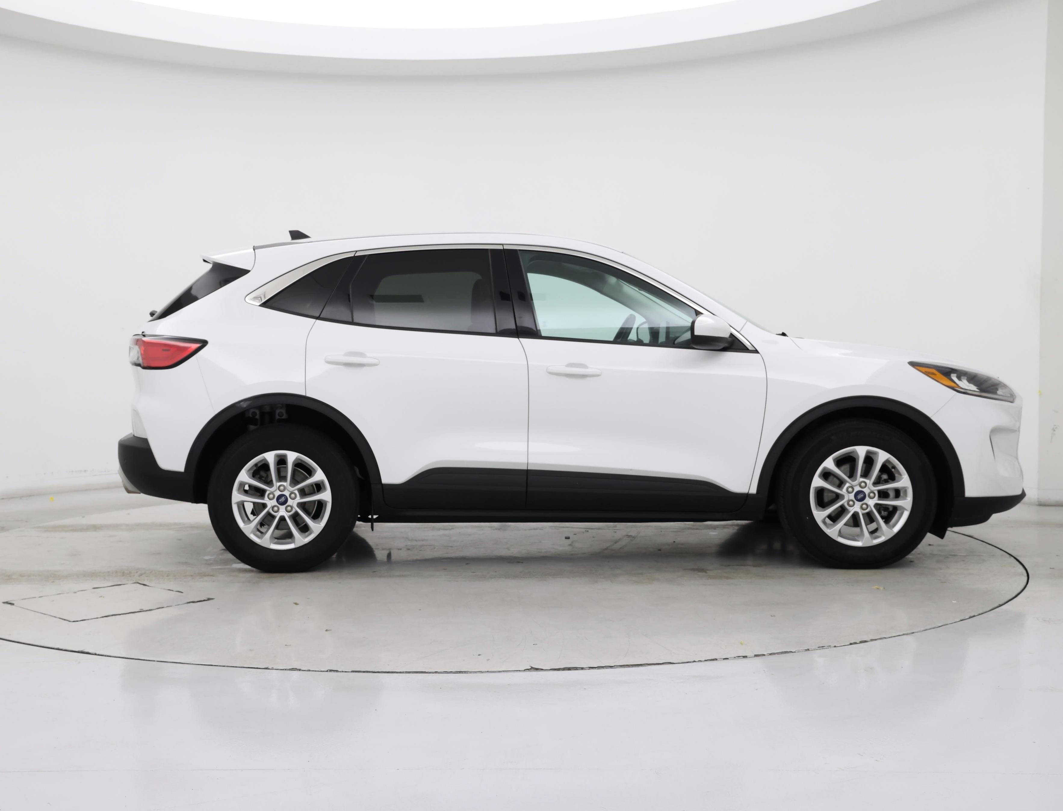 Thumbnail: 2021 Ford Escape - 7