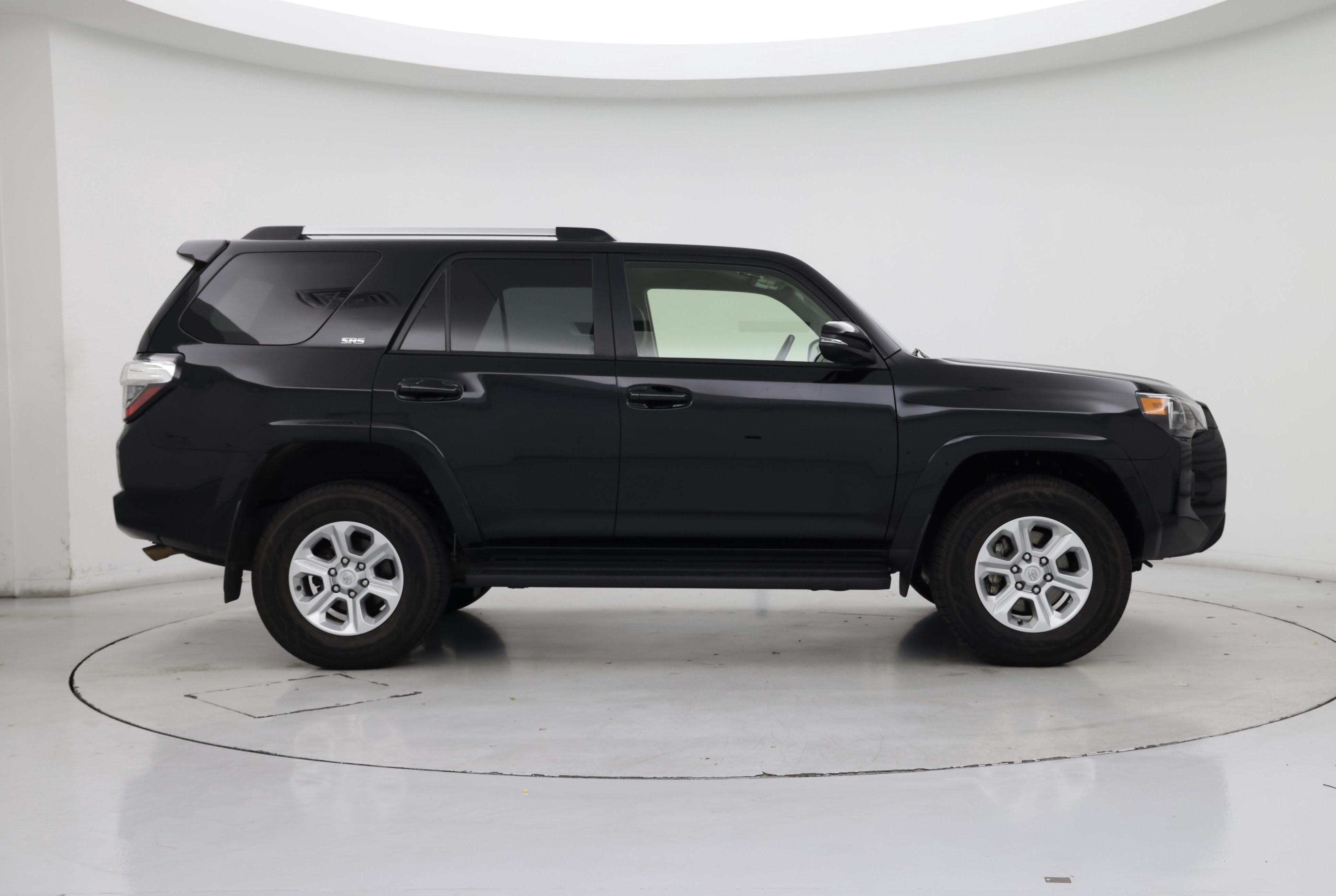 Thumbnail: 2024 Toyota 4Runner - 7