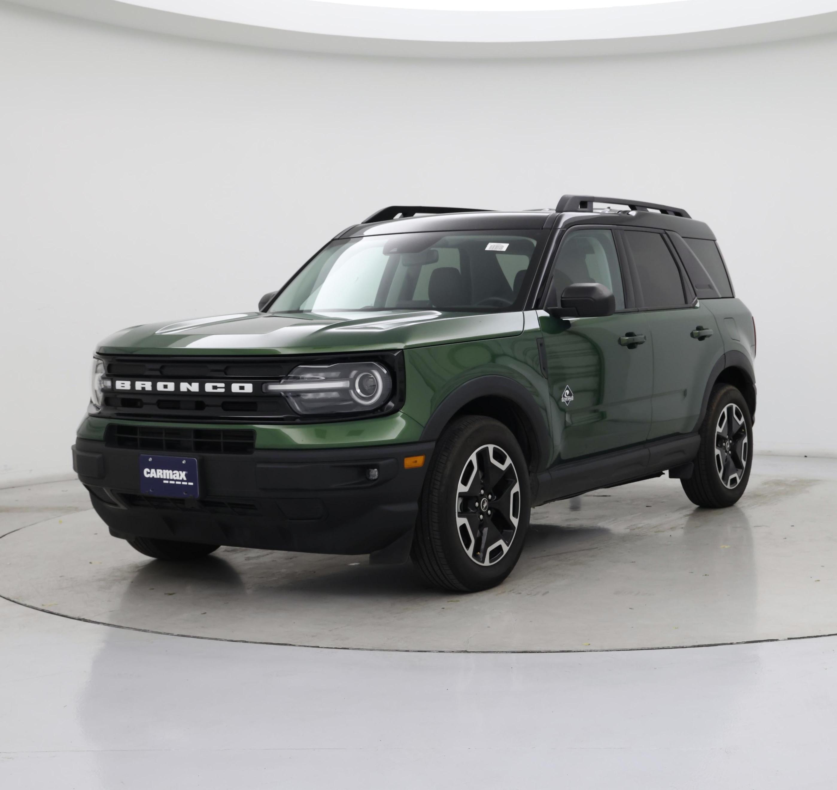 Thumbnail: 2023 Ford Bronco Sport - 4