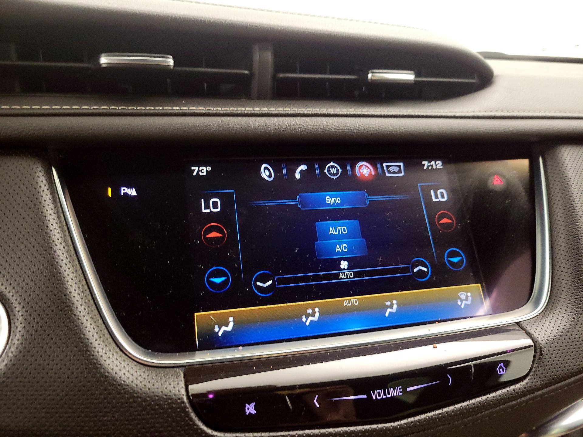 Thumbnail: 2018 Cadillac XT5 - 16