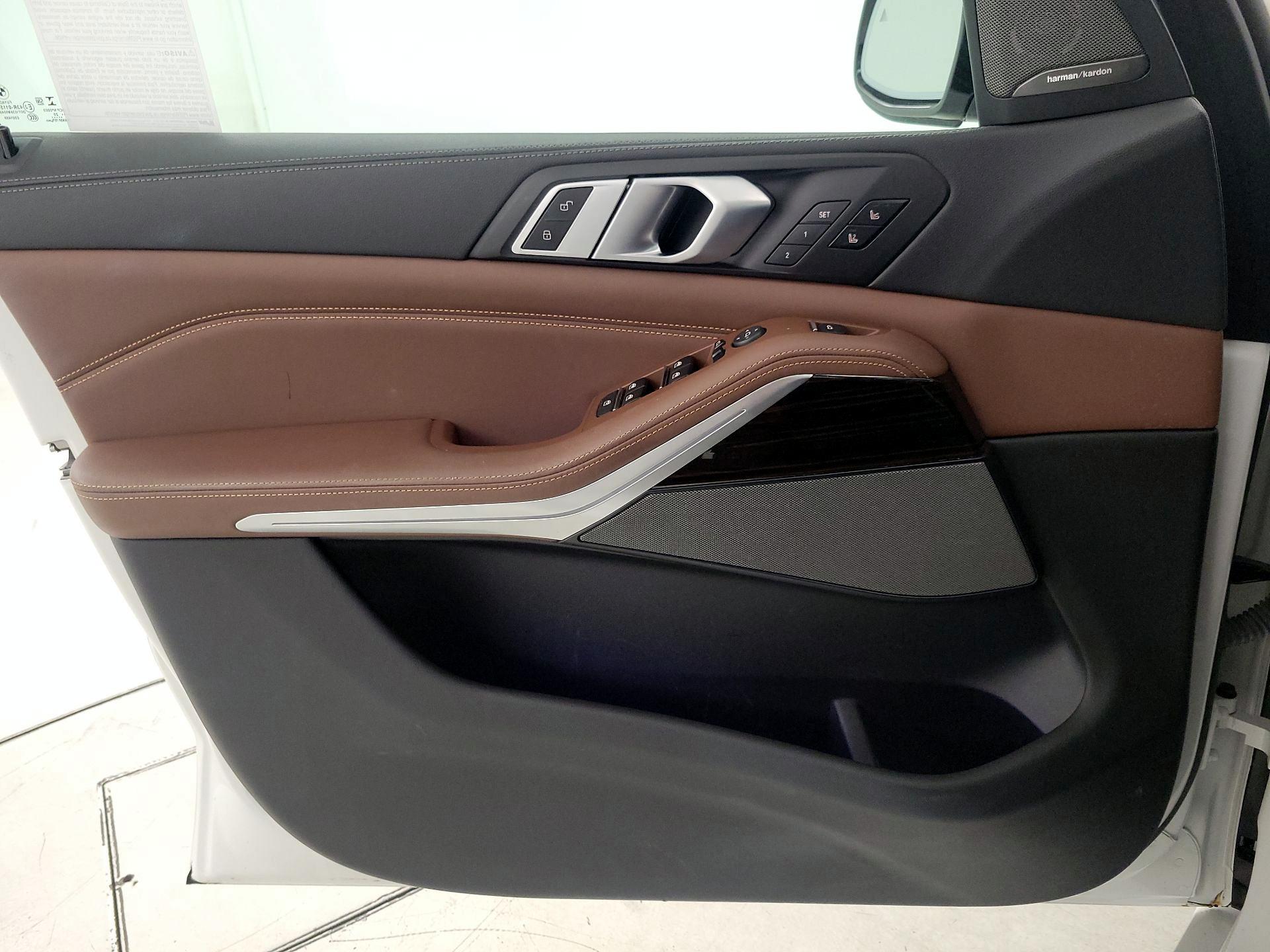 Thumbnail: 2020 BMW X5 - 12